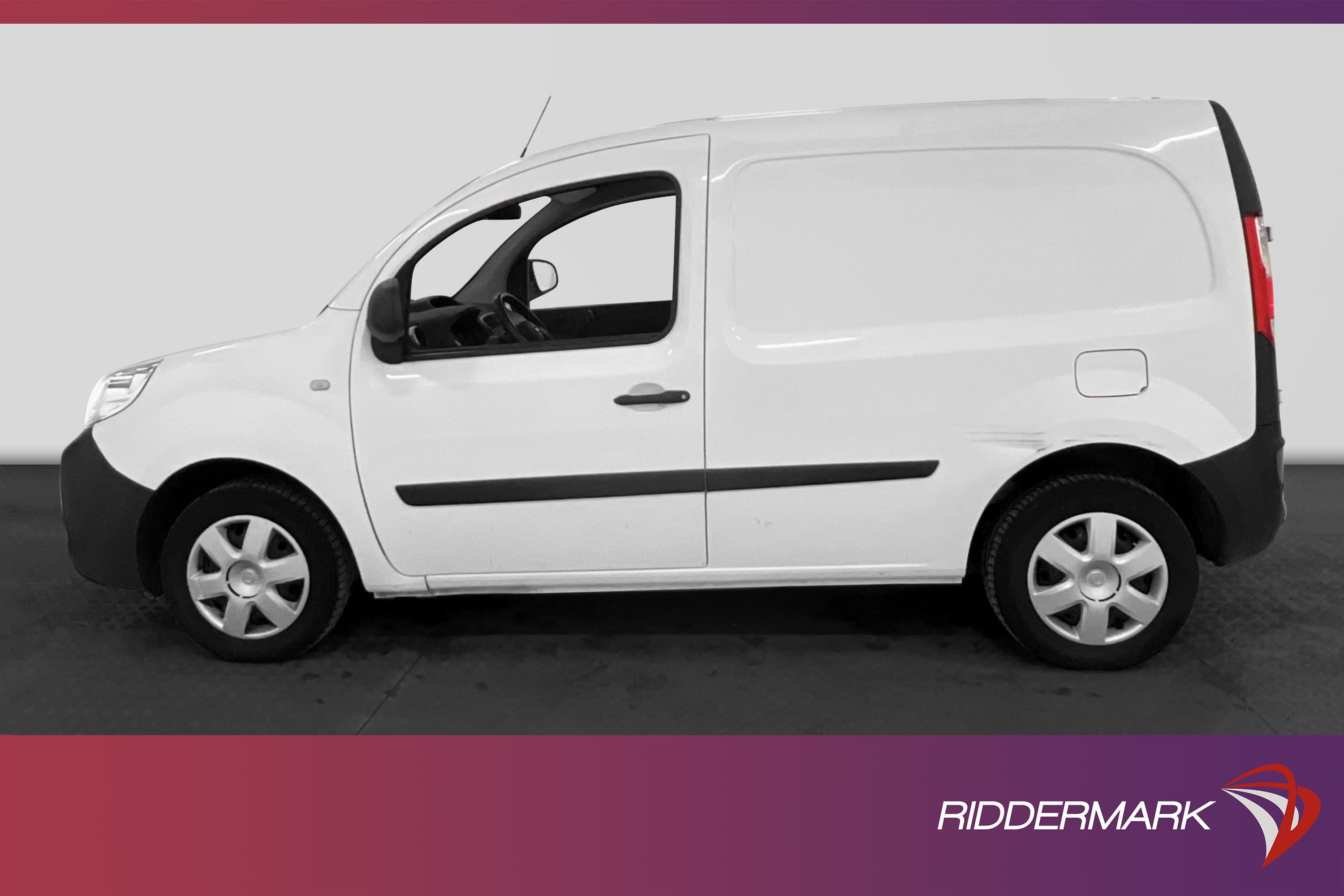 Nissan NV250