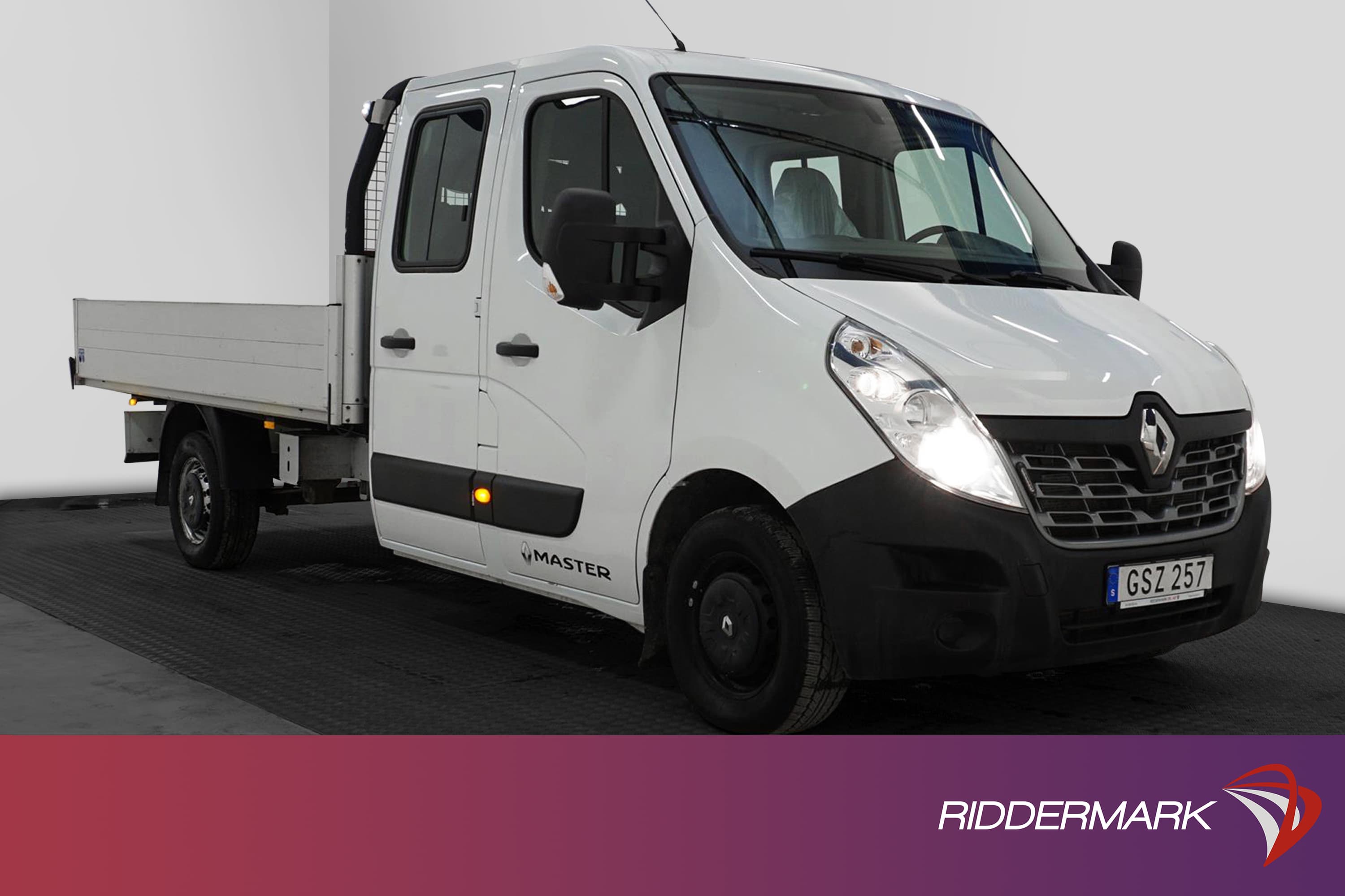 Renault Master Dubbelhytt 170hk Flakbil Värmare Moms