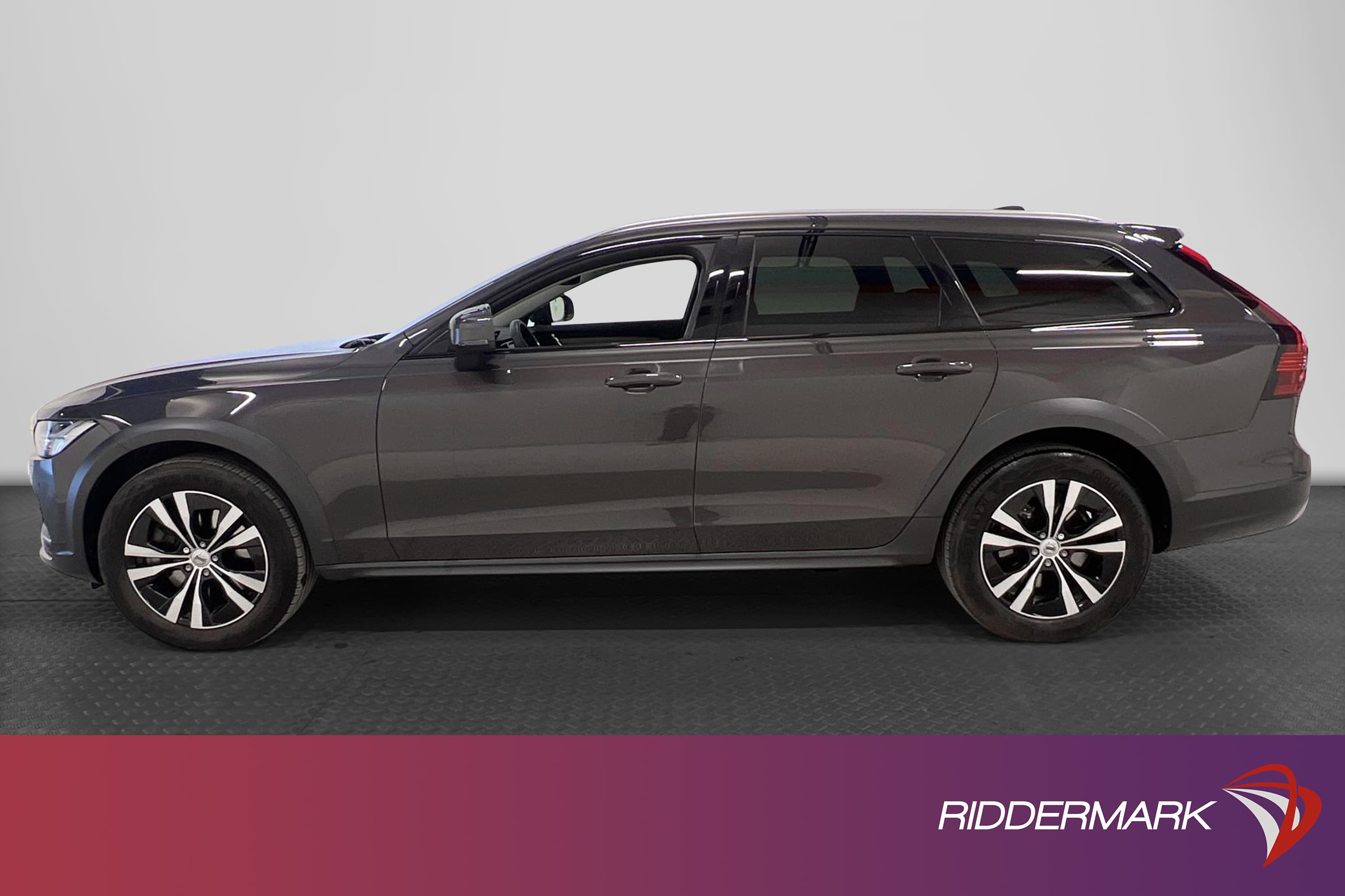 Volvo V90 Cross Country B4 AWD