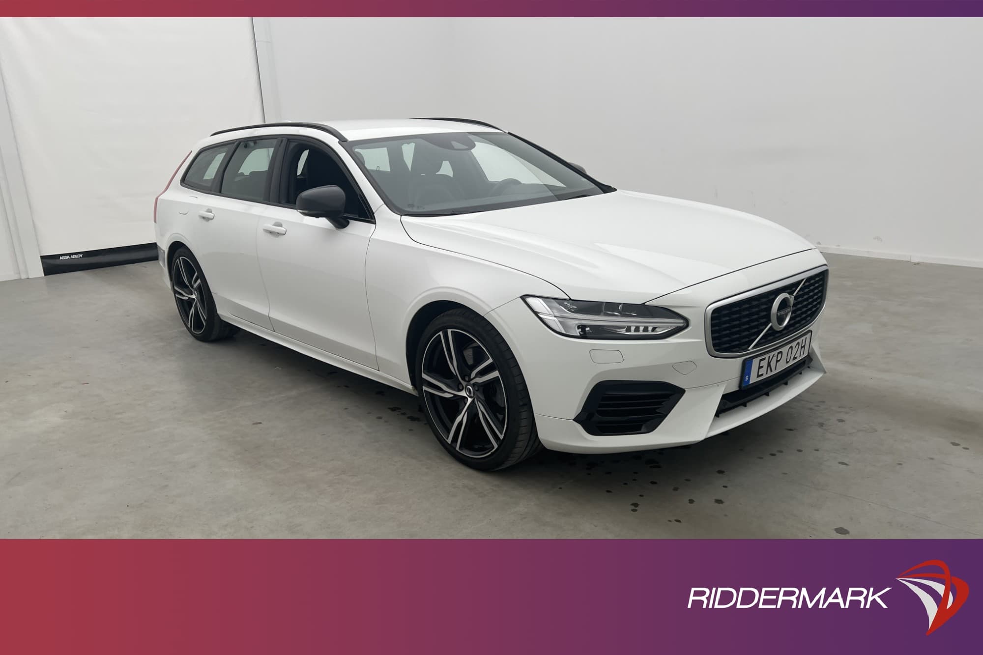 Volvo V90 Recharge T6 AWD 390hk
