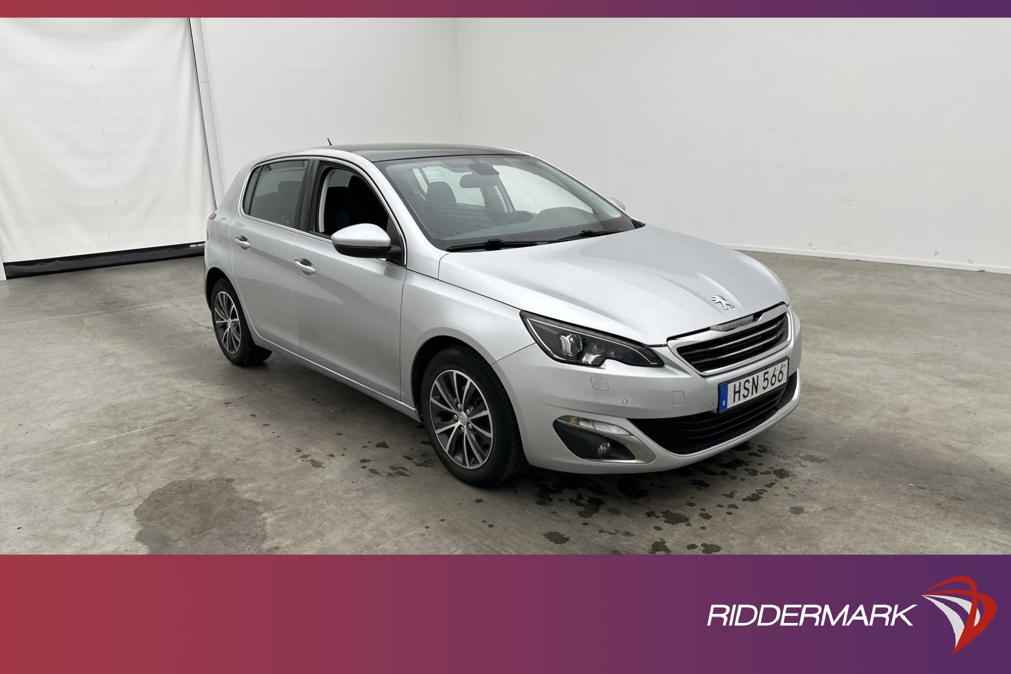 Peugeot 308 e-THP 130hk
