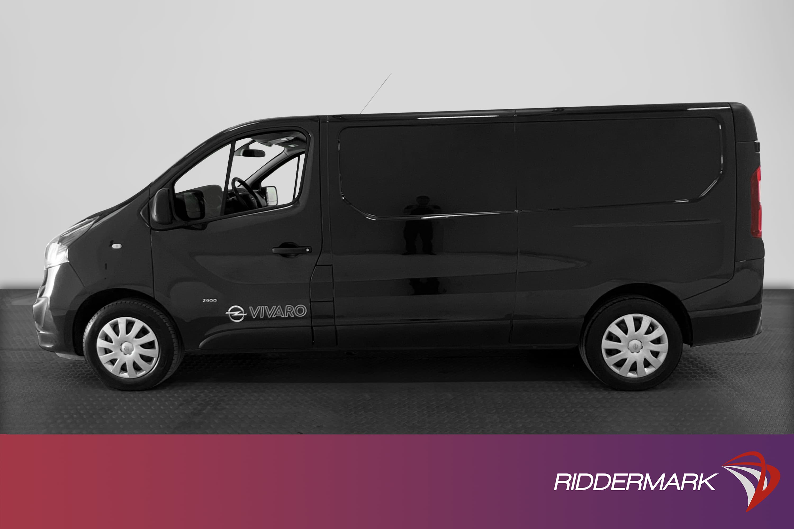 Opel Vivaro L2 1.6CDTi 125hk PDC Navi Dragkrok Värmare