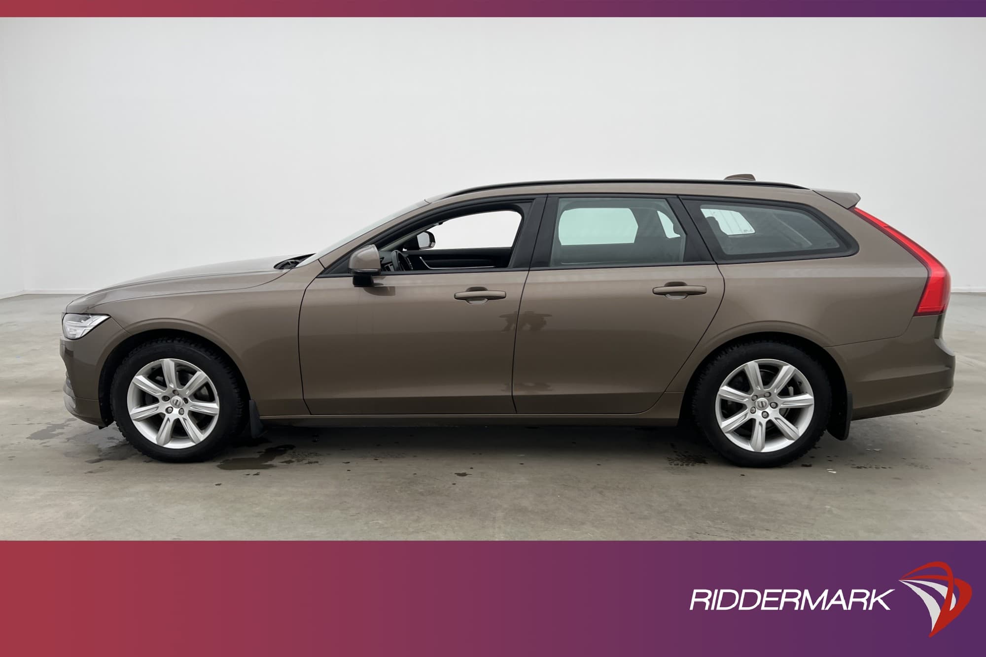 Volvo V90 D4 190hk