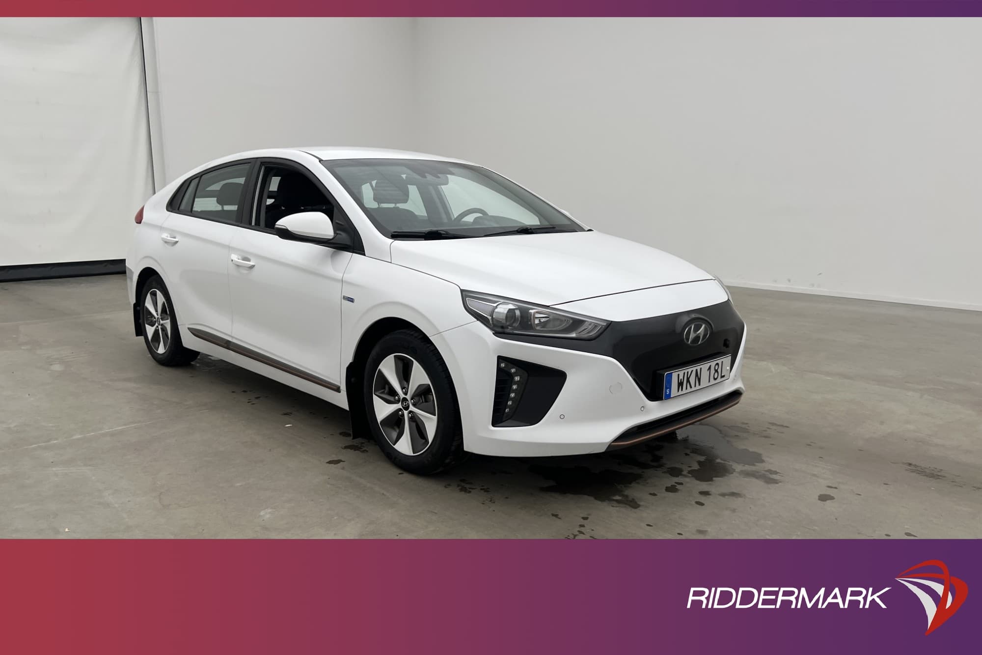 Hyundai IONIQ Electric 28 kWh