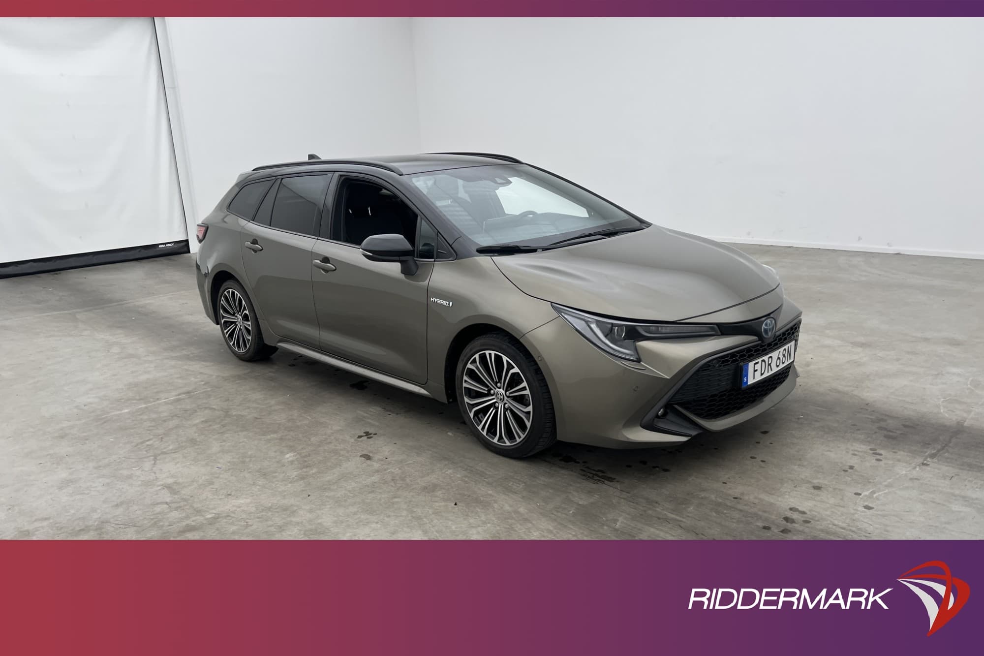 Toyota Corolla TS Hybrid 184hk