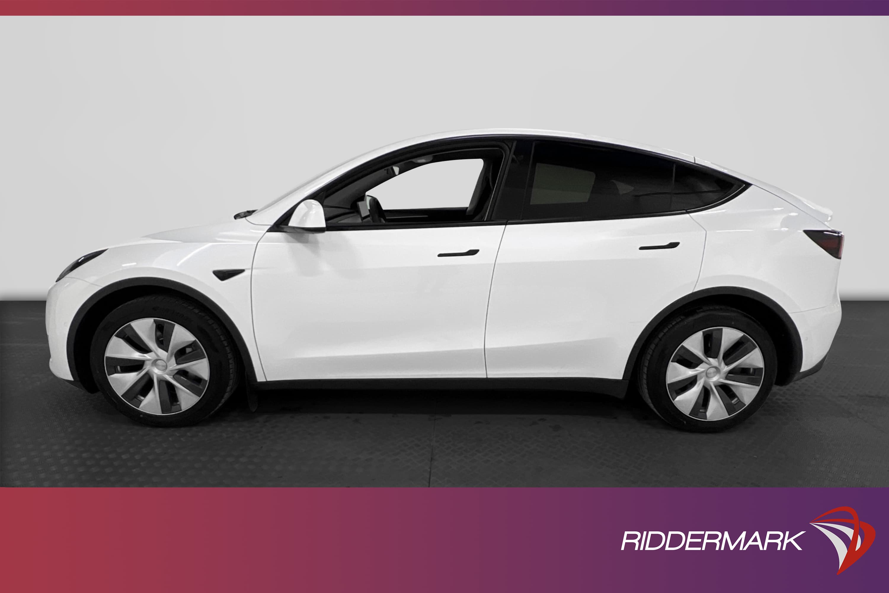 Tesla Model Y Long Range AWD 345hk