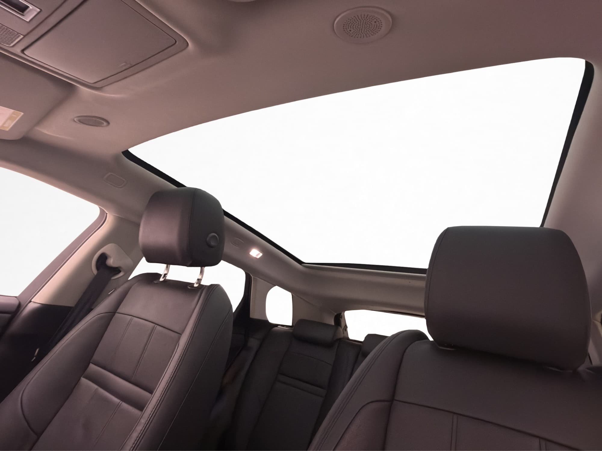 Land Rover Range Rover Evoque P300e AWD Pano 360° Skinn Navi