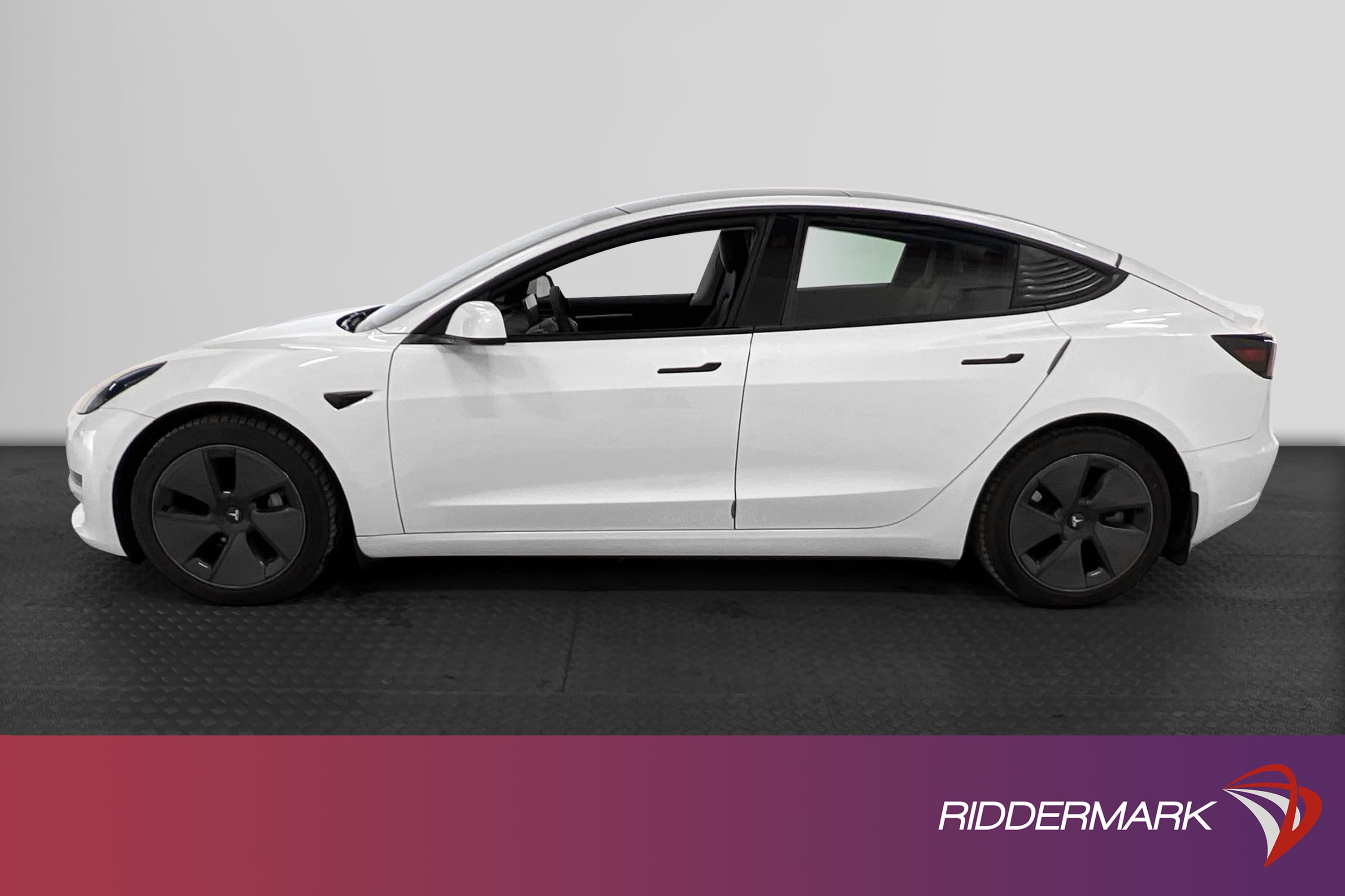 Tesla Model 3 Long Range AWD 440hk