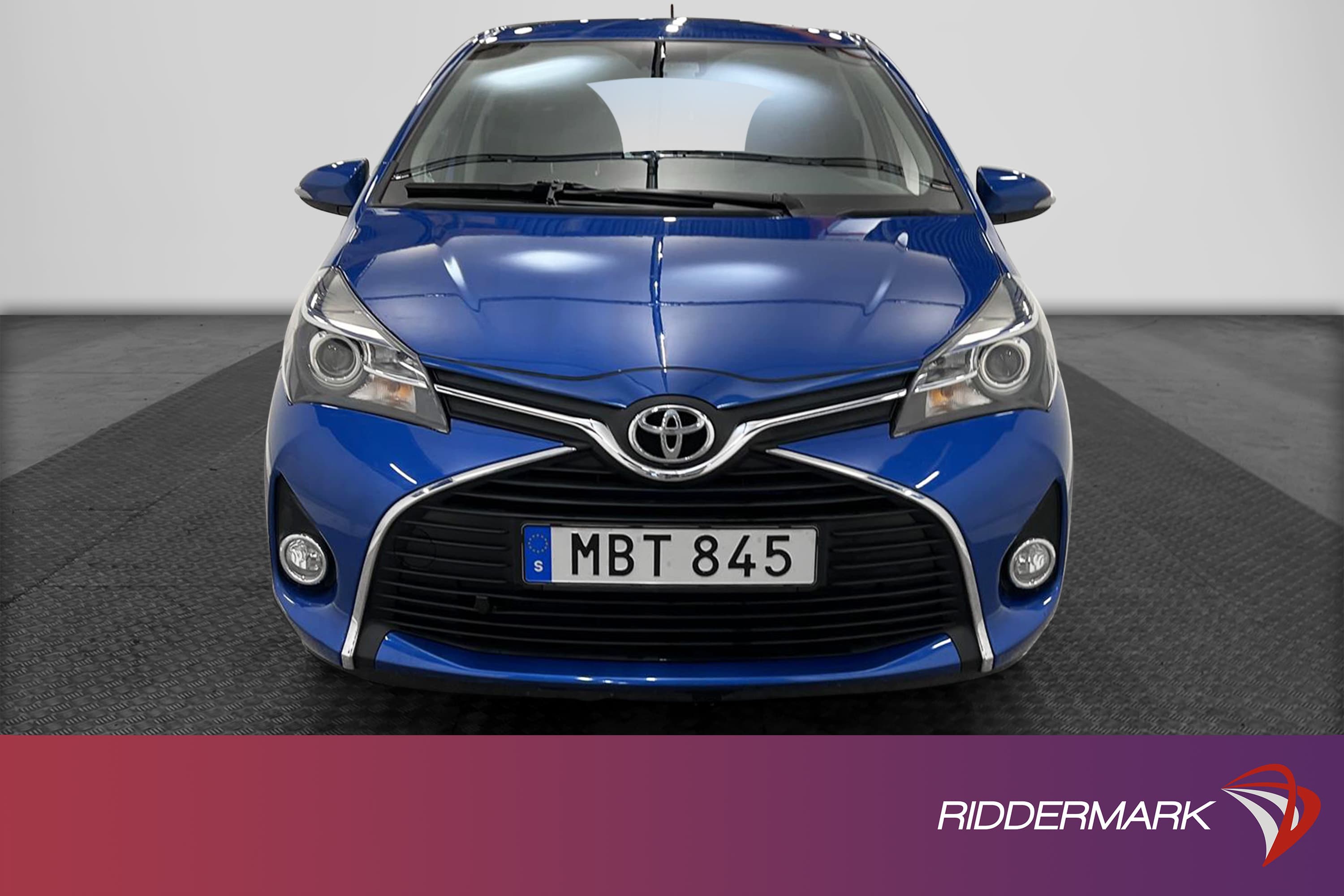 Toyota Yaris 1.33 Dual VVT-i 99hk B-Kam Motorvärmare 