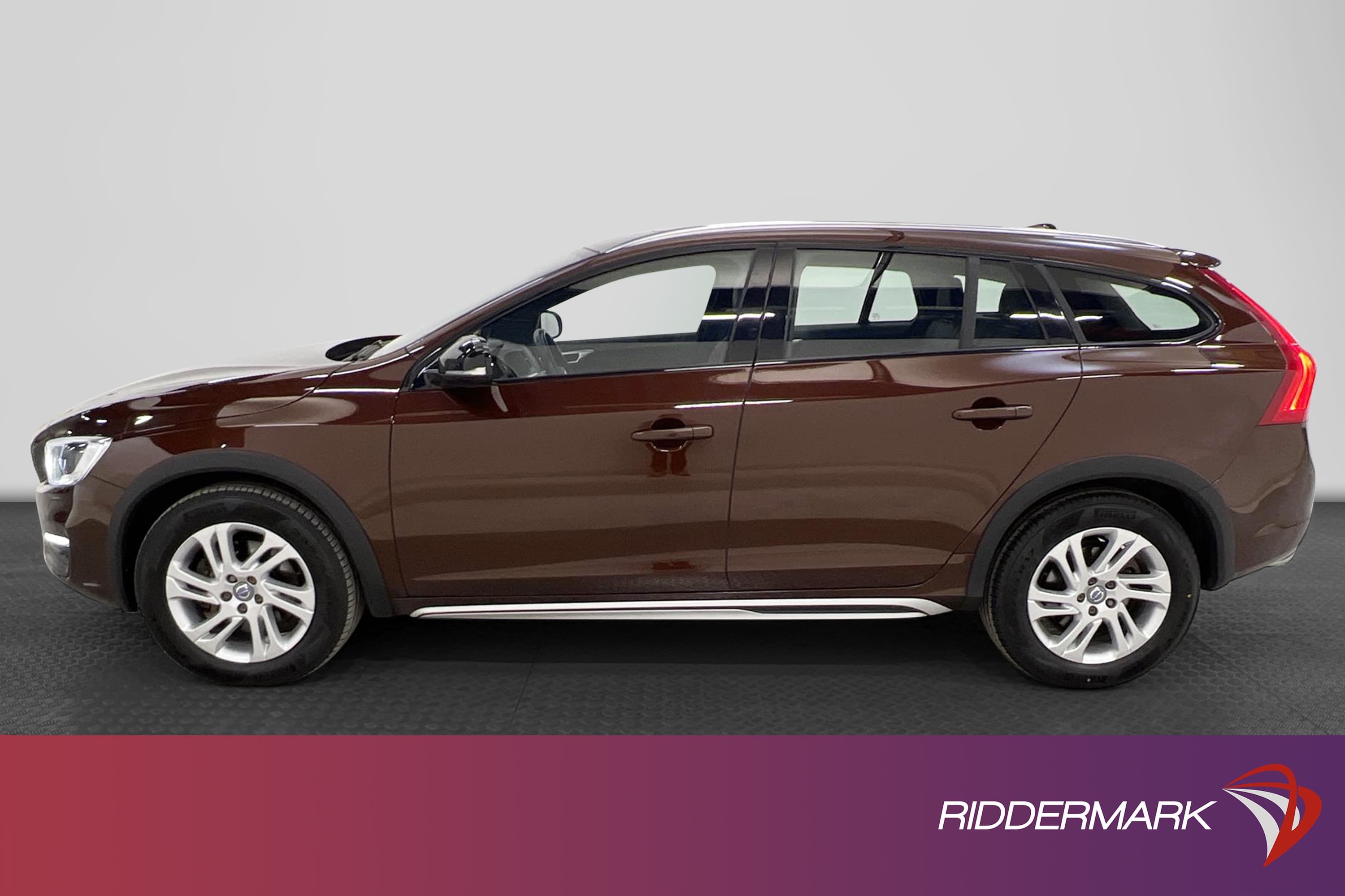 Volvo V60 Cross Country D4 190hk AWD