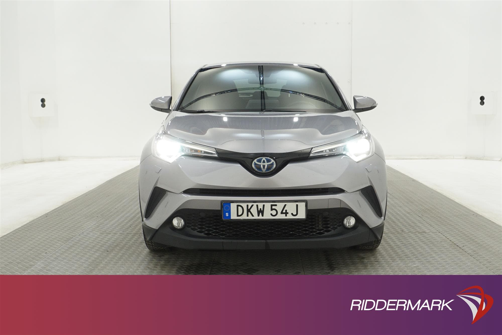 Toyota C-HR Hybrid 122hk B-Kam Lane Assist 0,38L/mil