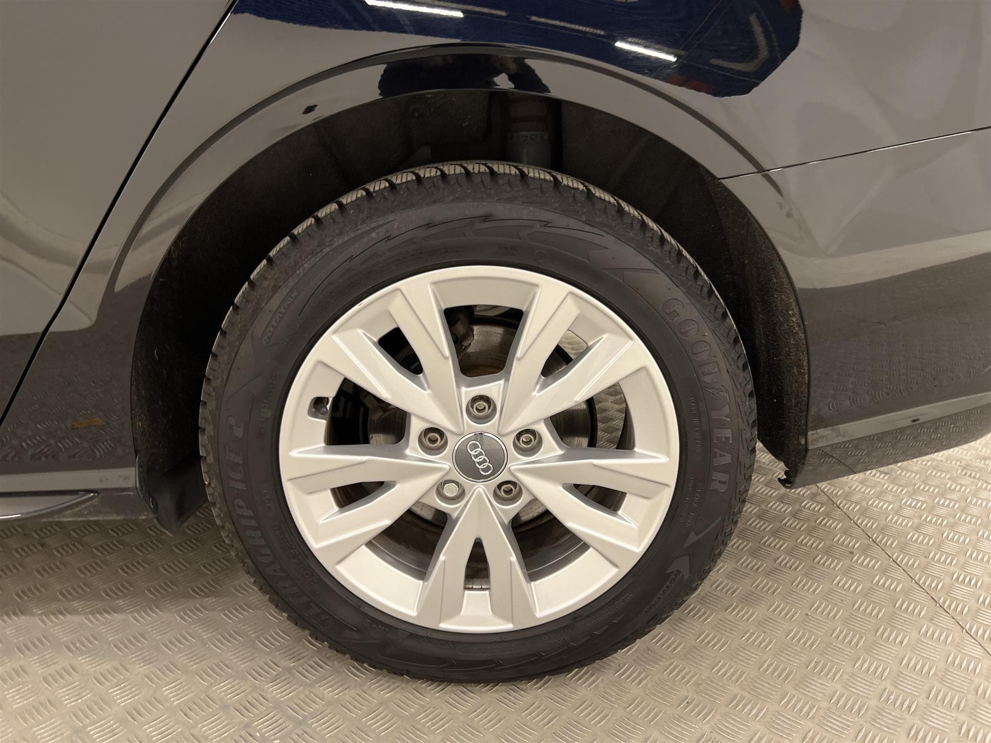 Audi A3 Sedan 30 TFSI 116hk Proline Sensorer 0,51l/mil