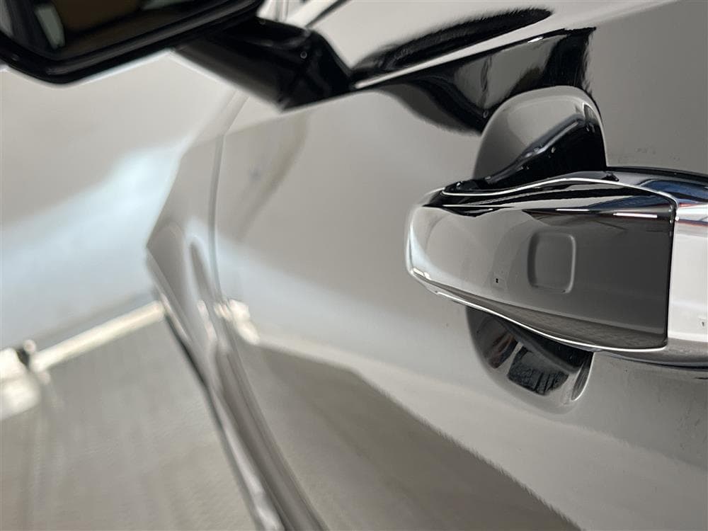 Volvo V90 D4 AWD 190hk Inscription VOC PDC Navi Drag Välserv