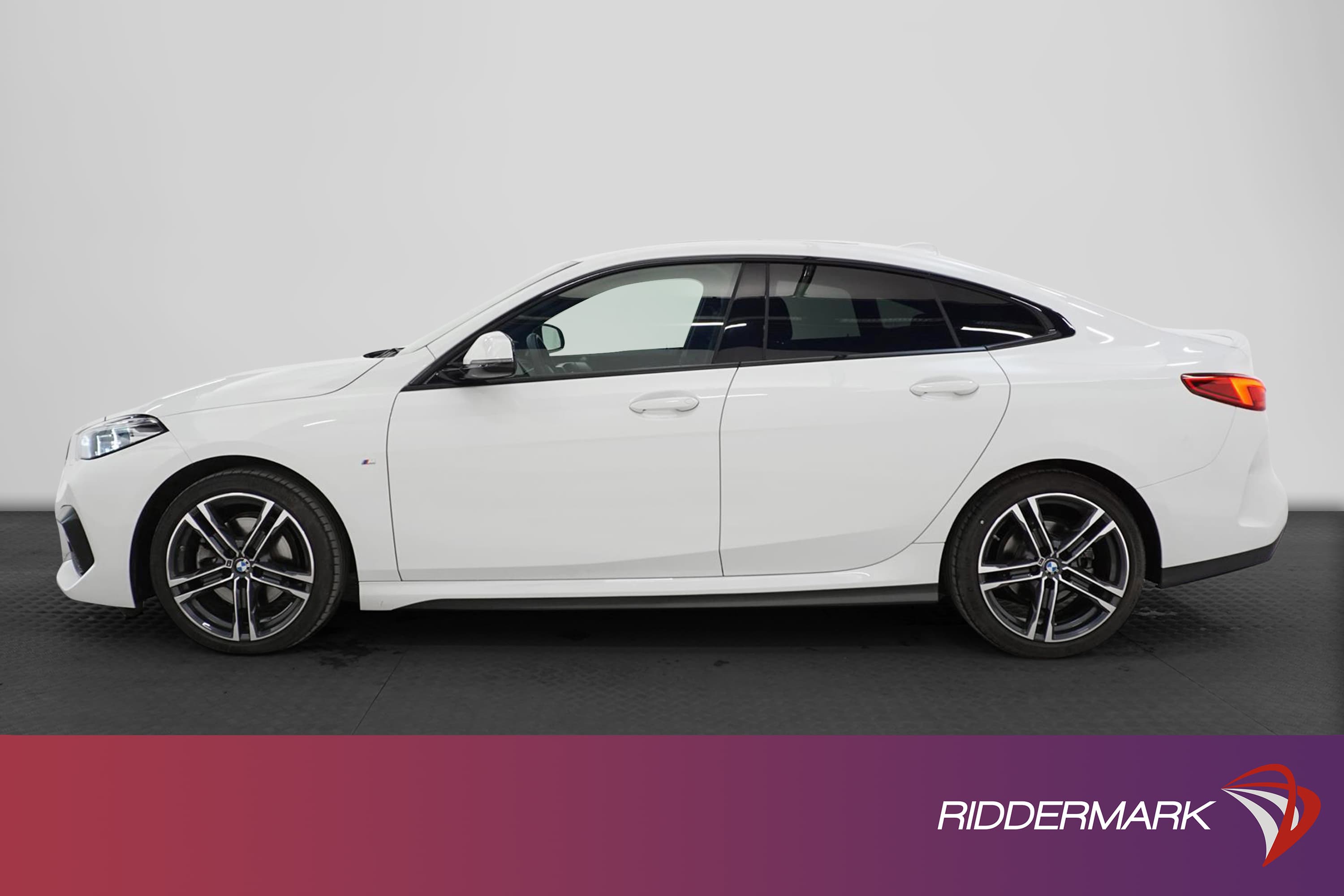 BMW 218i Gran Coupé 136hk M-Sport Pano HiFi Navi Cockpit