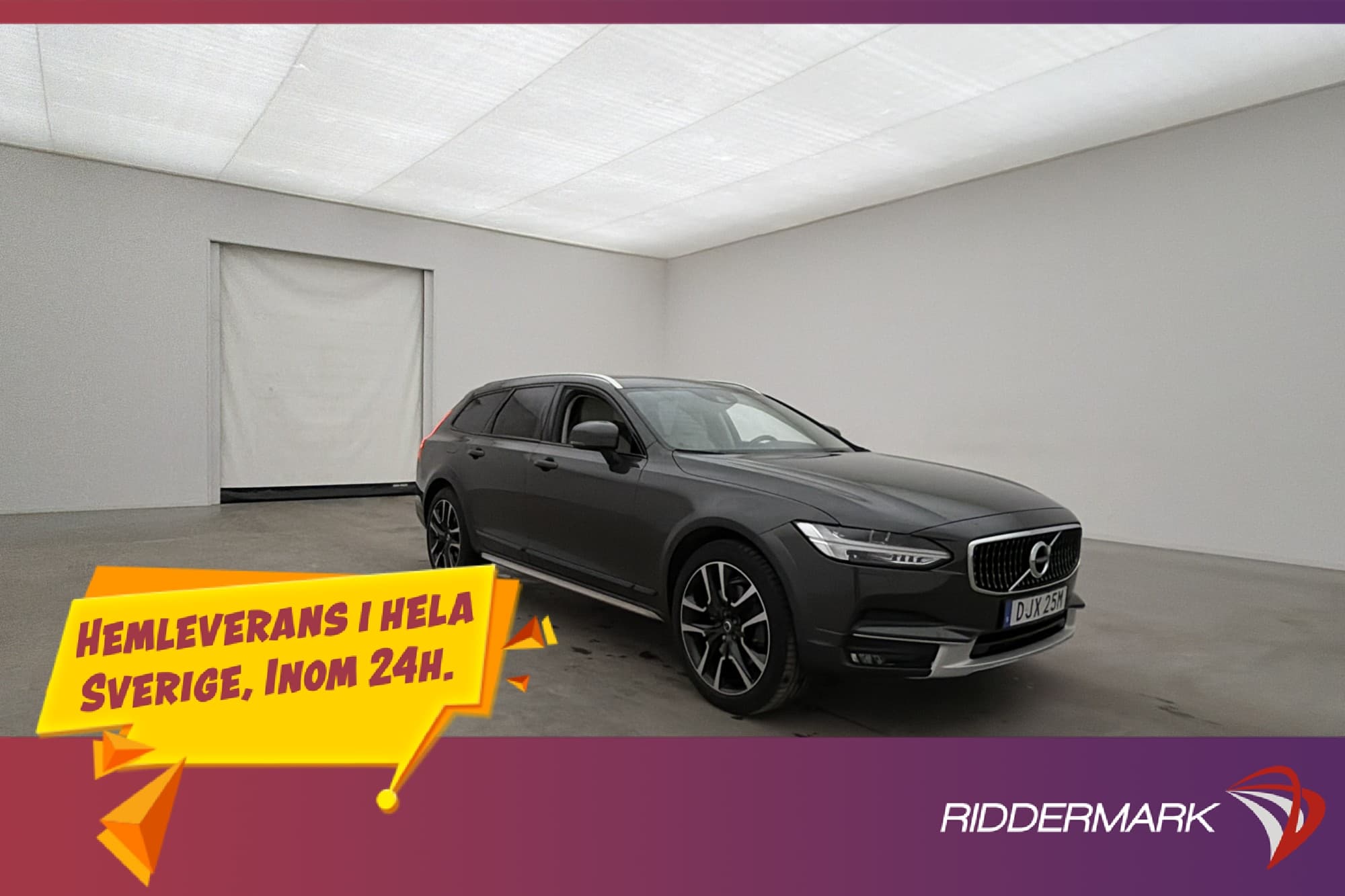 Volvo V90 Cross Country D4 AWD Värmare H/K Pano Kamera Drag