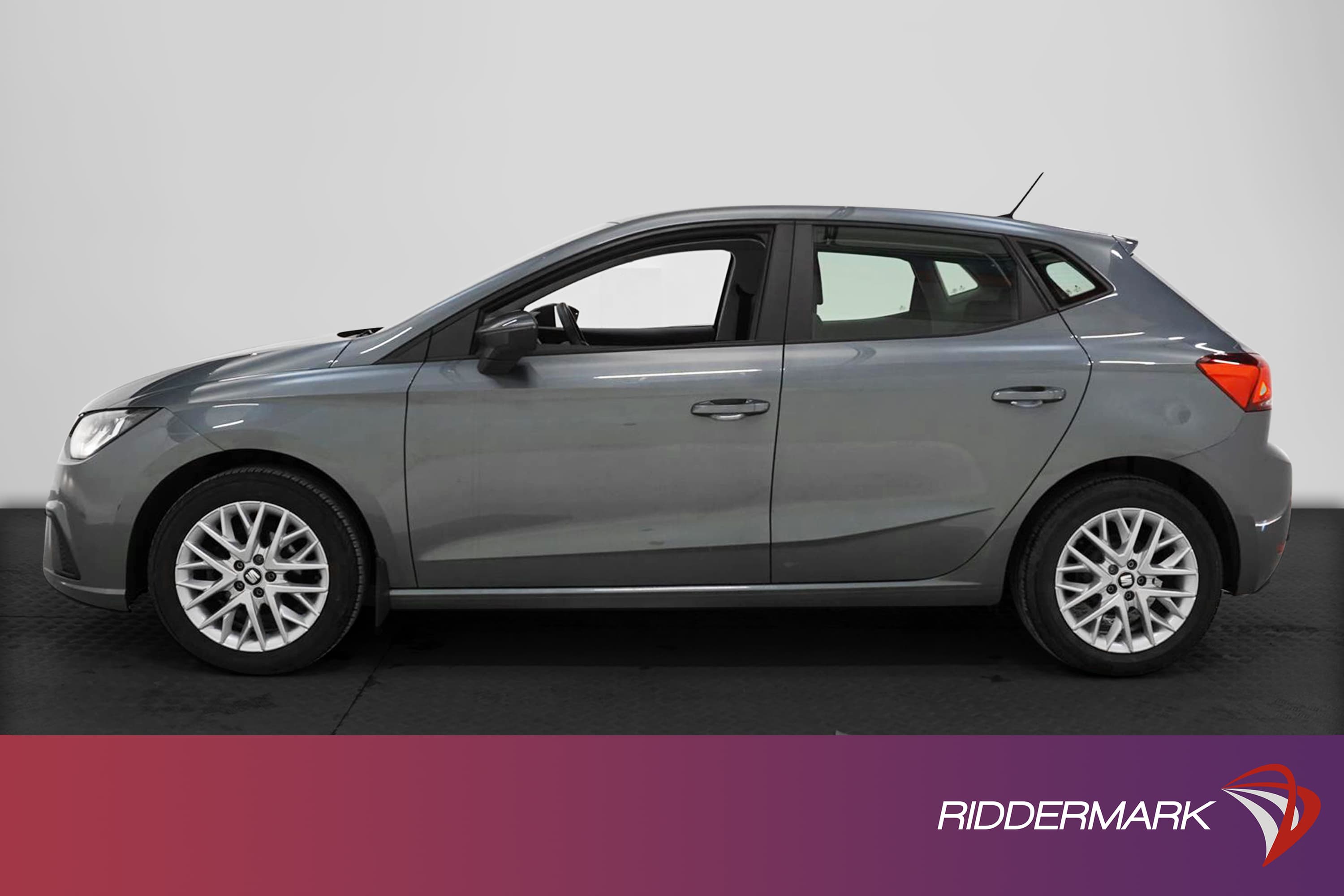 SEAT Ibiza 1.0 MPI 75hk