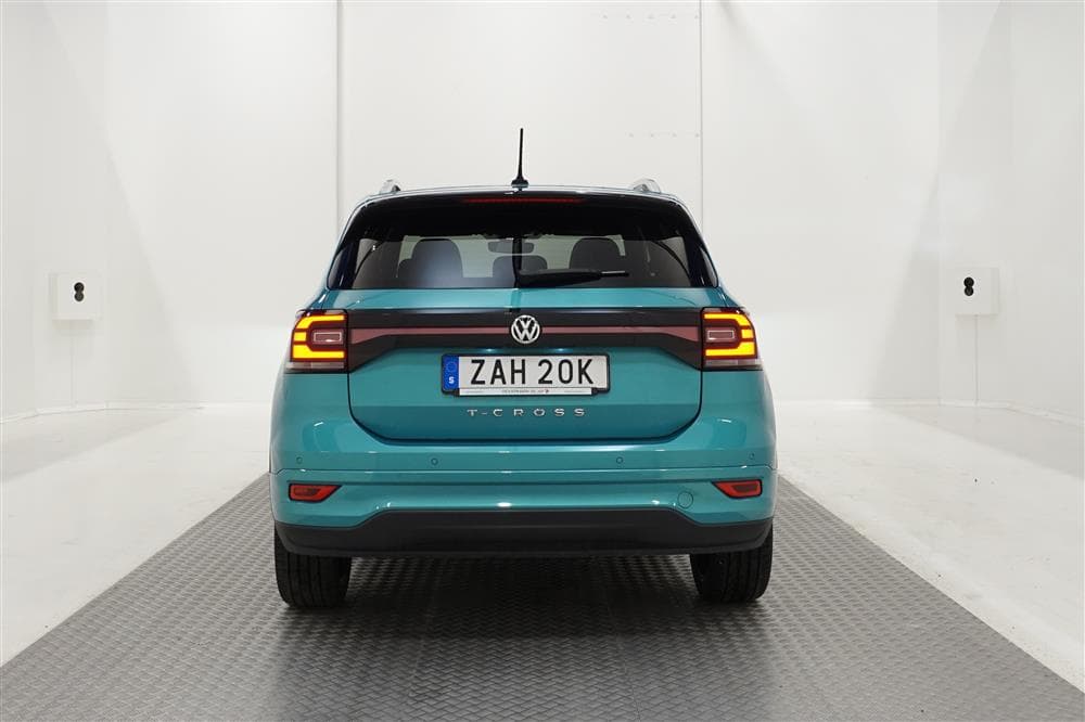 Volkswagen T-Cross 1.0 115hk R-Line Active info Beats Kameraexteriör