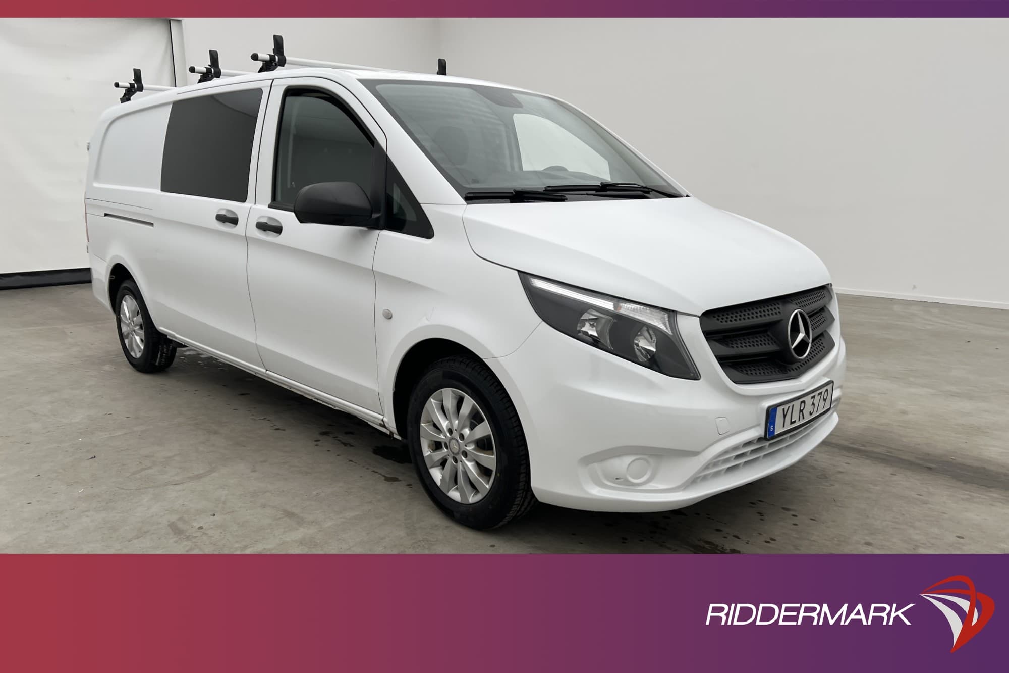 Mercedes-Benz Vito Mixto