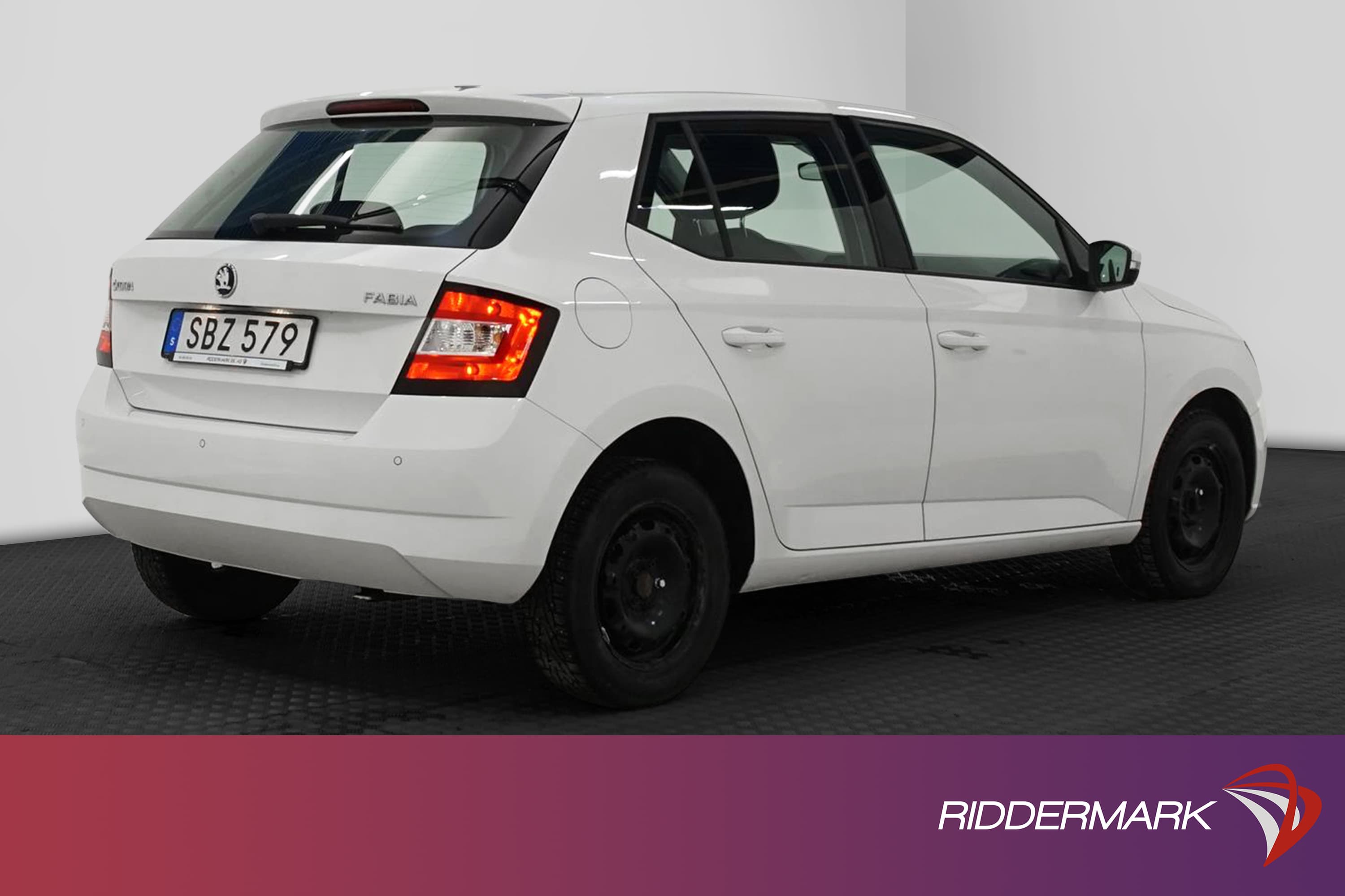 Skoda Fabia 1.2 TSI 90hk Välservad En-Brukare PDC 0,46l/mil