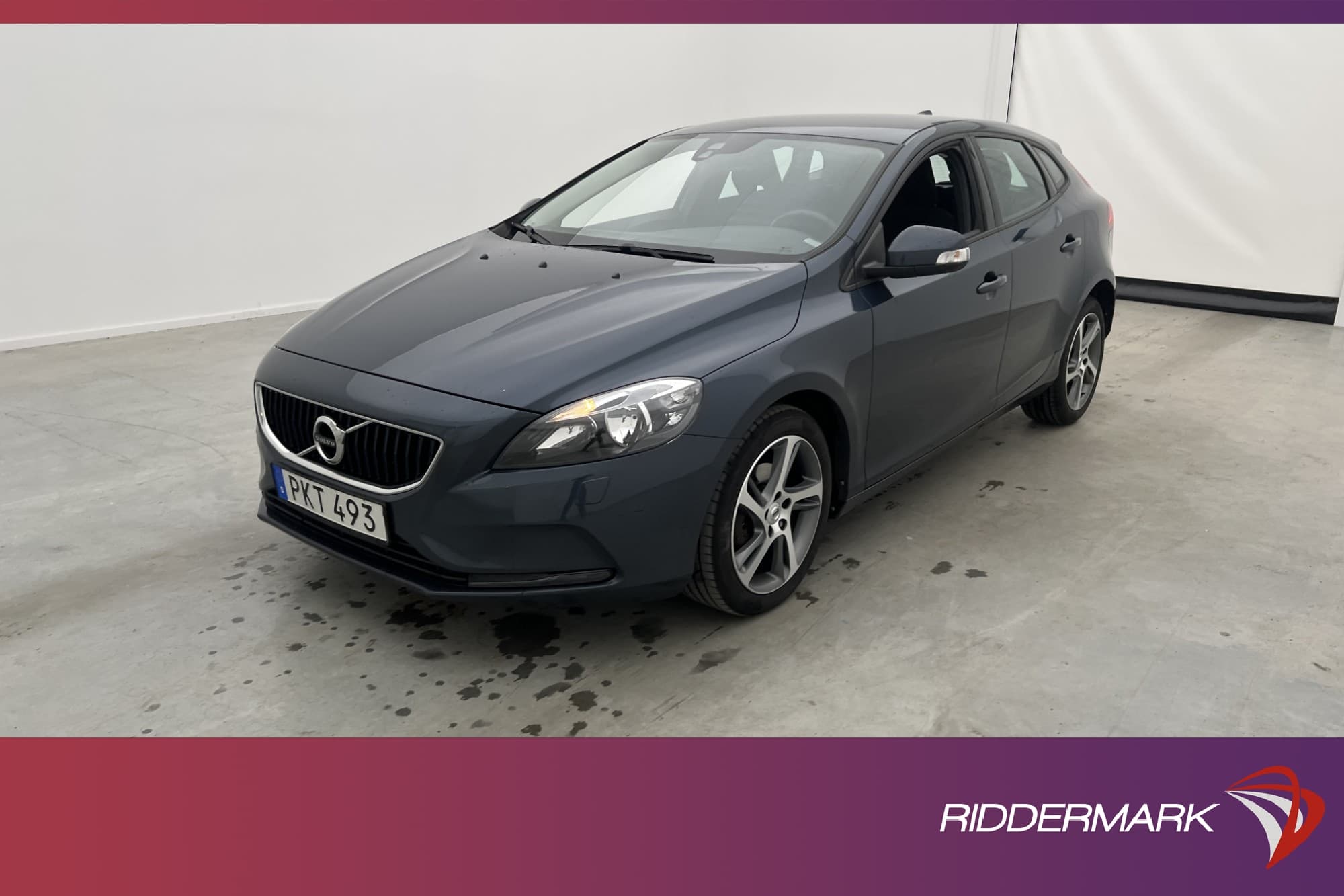Volvo V40 D2