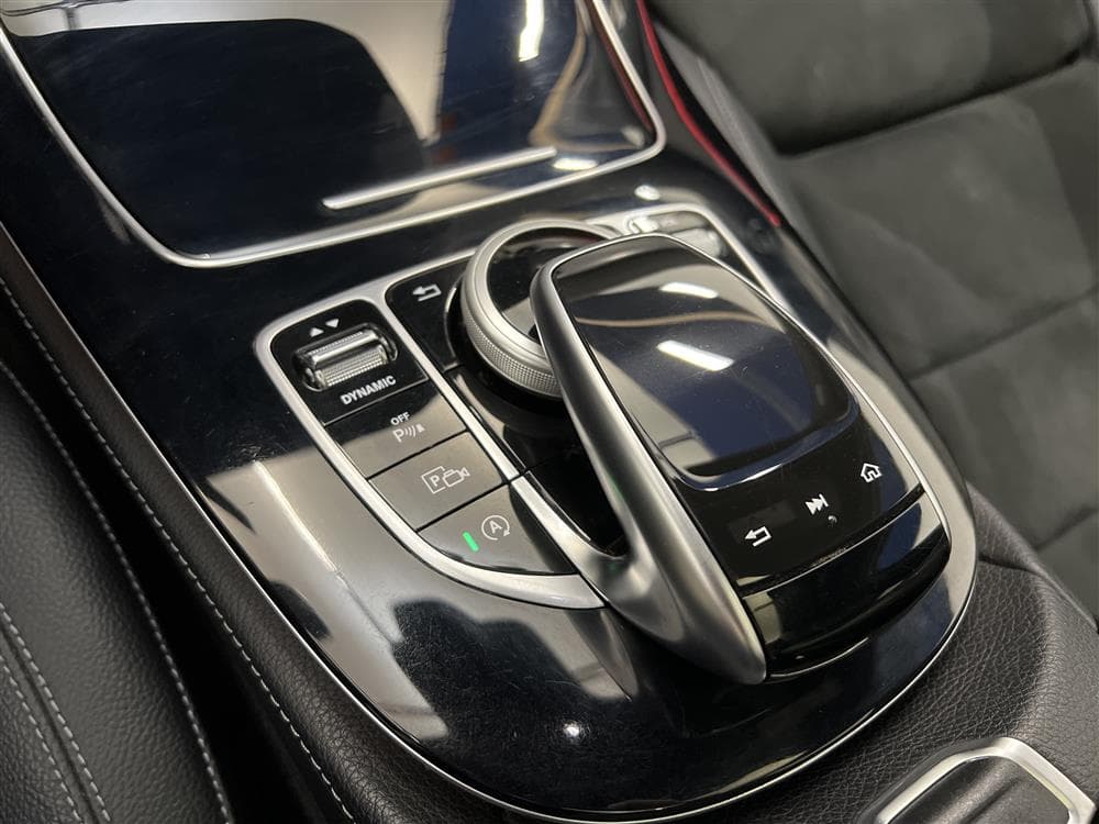 Mercedes-Benz E 220 d 194hk AMG Pano Burmester Widescreen 