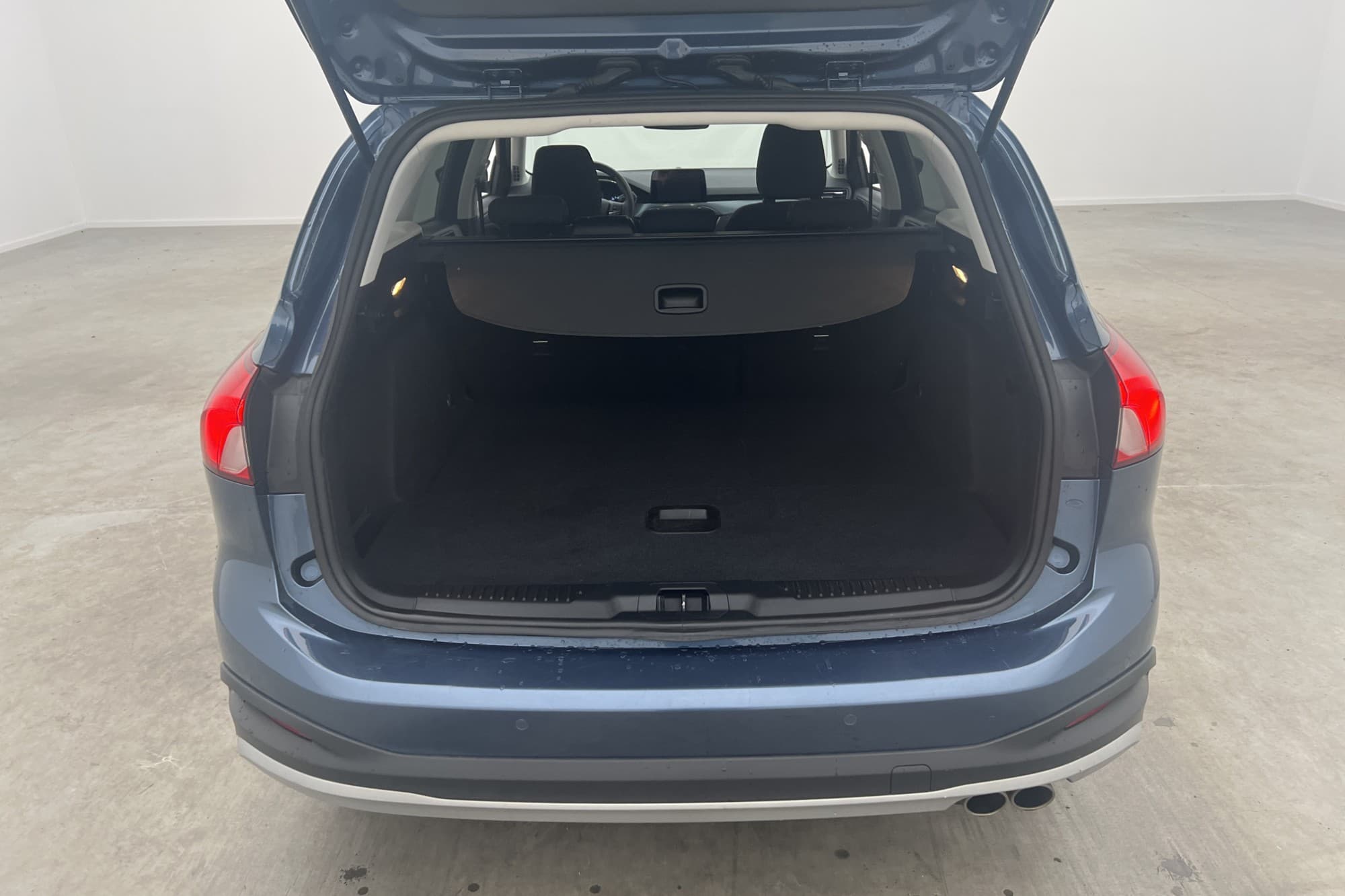 Ford Focus Active Kombi Hybrid 125hk Kamera Navi Rattvärme