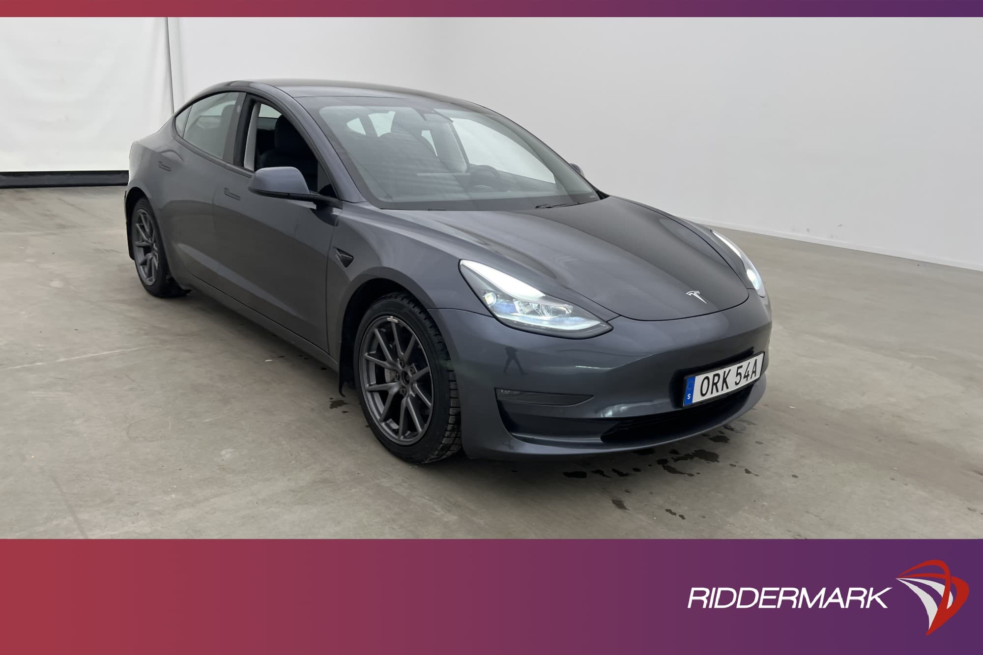 Tesla Model 3 Long Range AWD