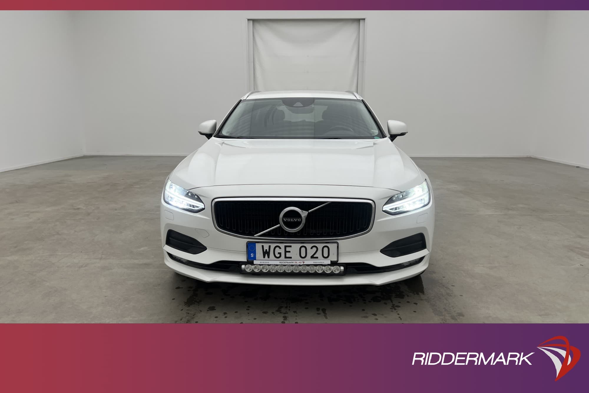 Volvo V90 D4 190hk AWD