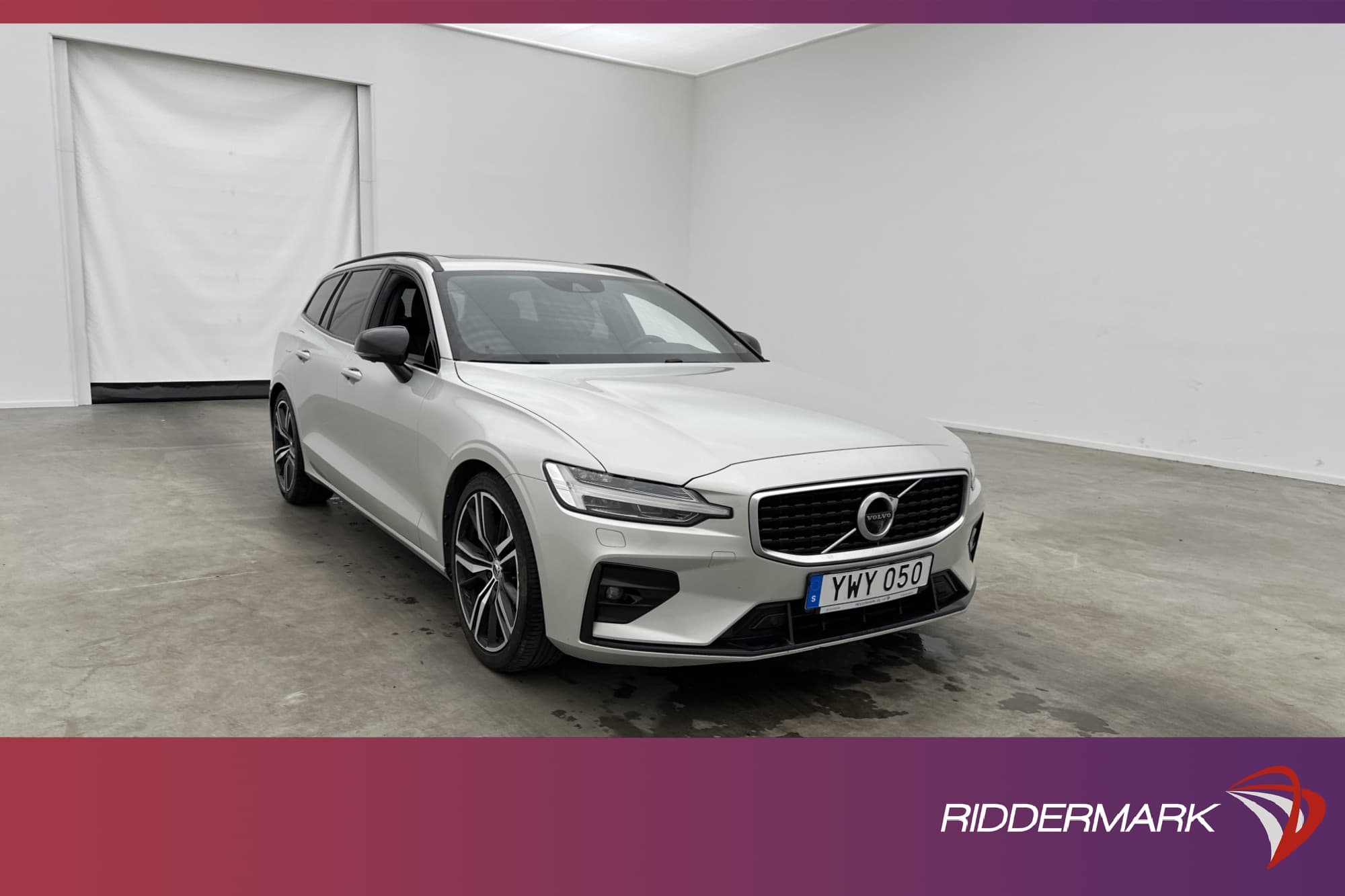 Volvo V60 T5