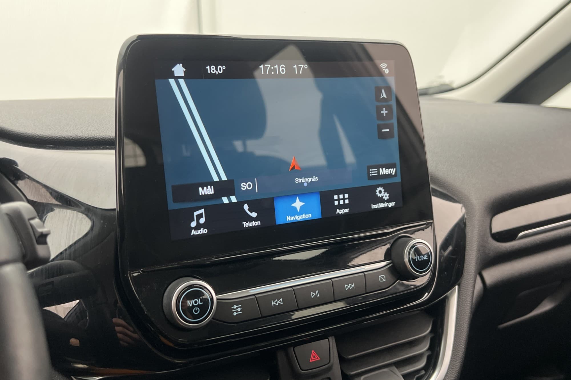 Ford Fiesta 1.0 EcoBoost 100hk Titanium Rattvärm CarPlay GPS