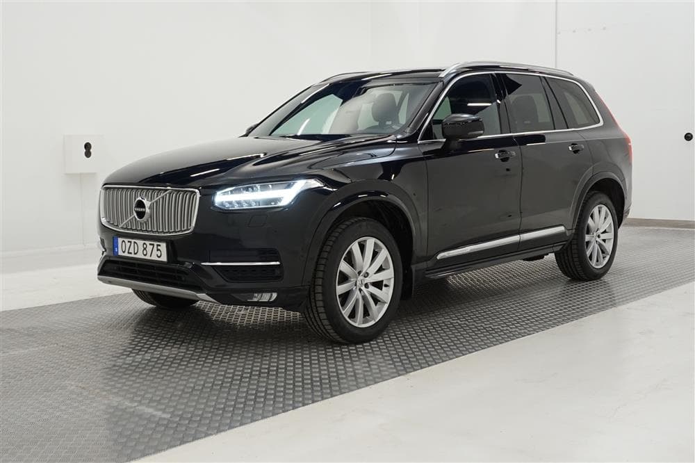 Volvo XC90 D5 225hk AWD Inscription D-Värm VOC B-Kamera Naviexteriör