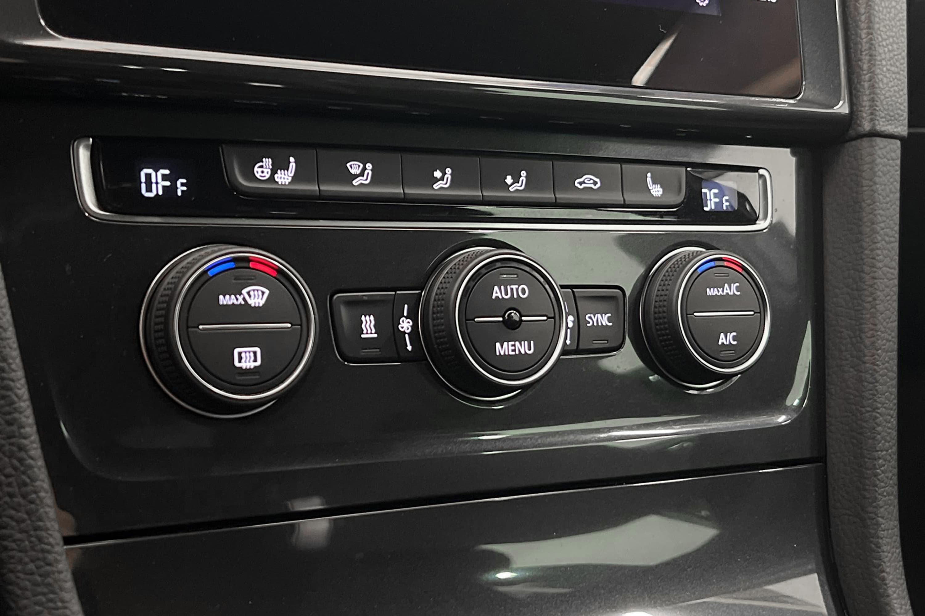 Volkswagen  Golf Alltrack 2.0 TDI 4M 184hk Cockpit D-Värmare