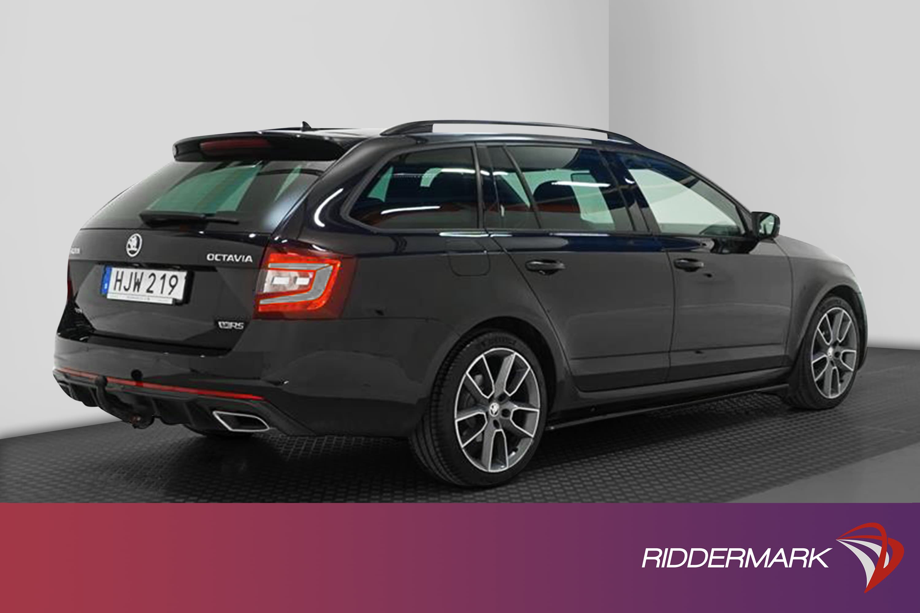 Skoda Octavia RS 2.0 TDI 184hk 4x4 Värmare Kamera GPS Cantonexteriör