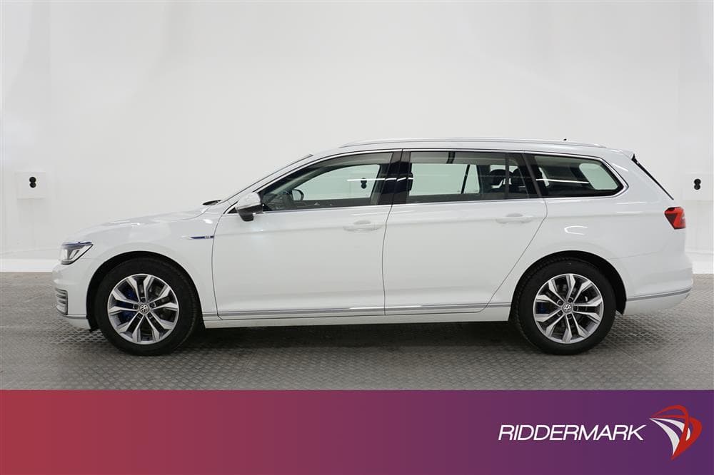 Volkswagen Passat GTE 218hk