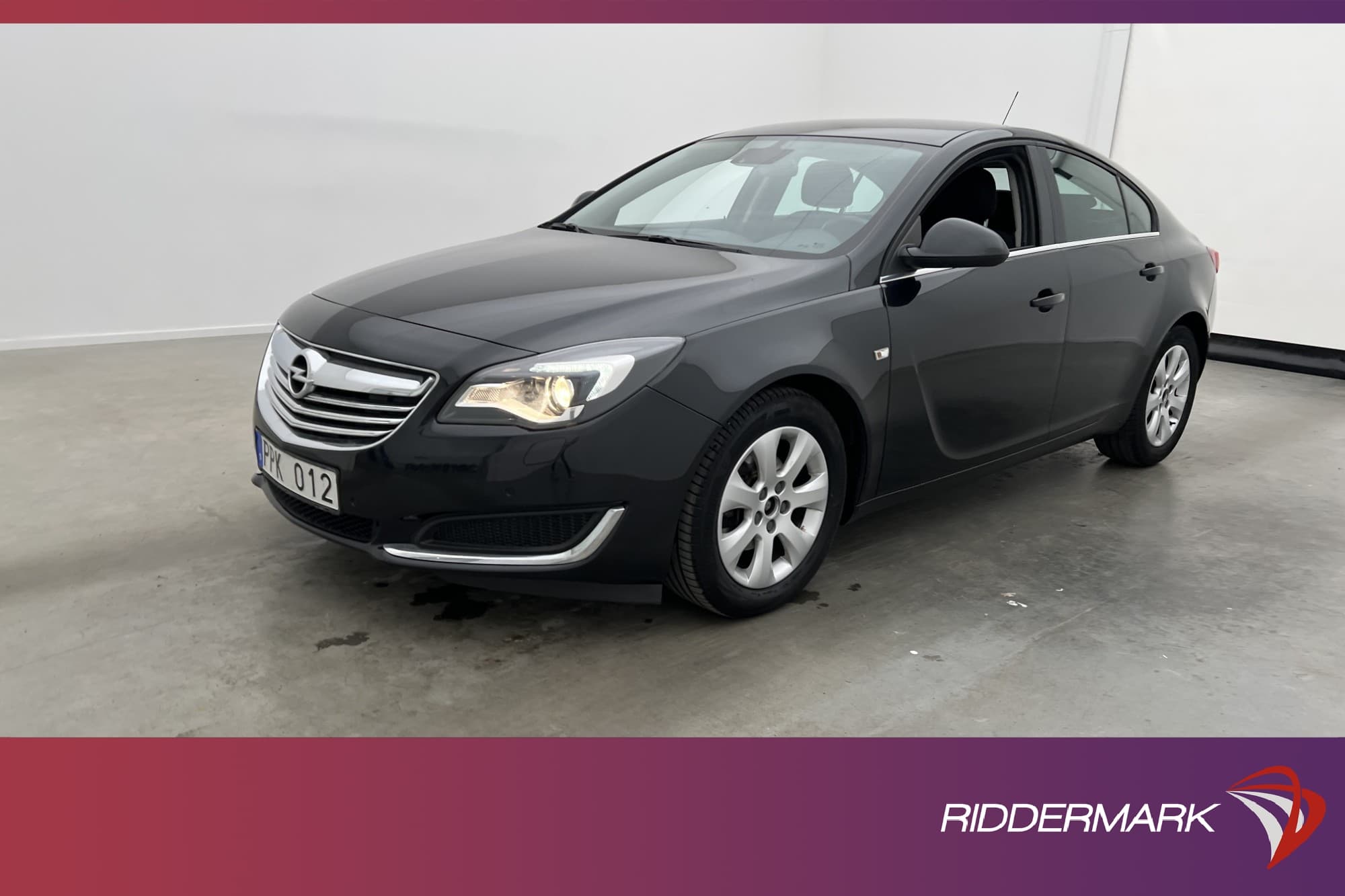 Opel Insignia 2.0 CDTI 140hk Kamrem-Bytt Dragkrok Rattvärme