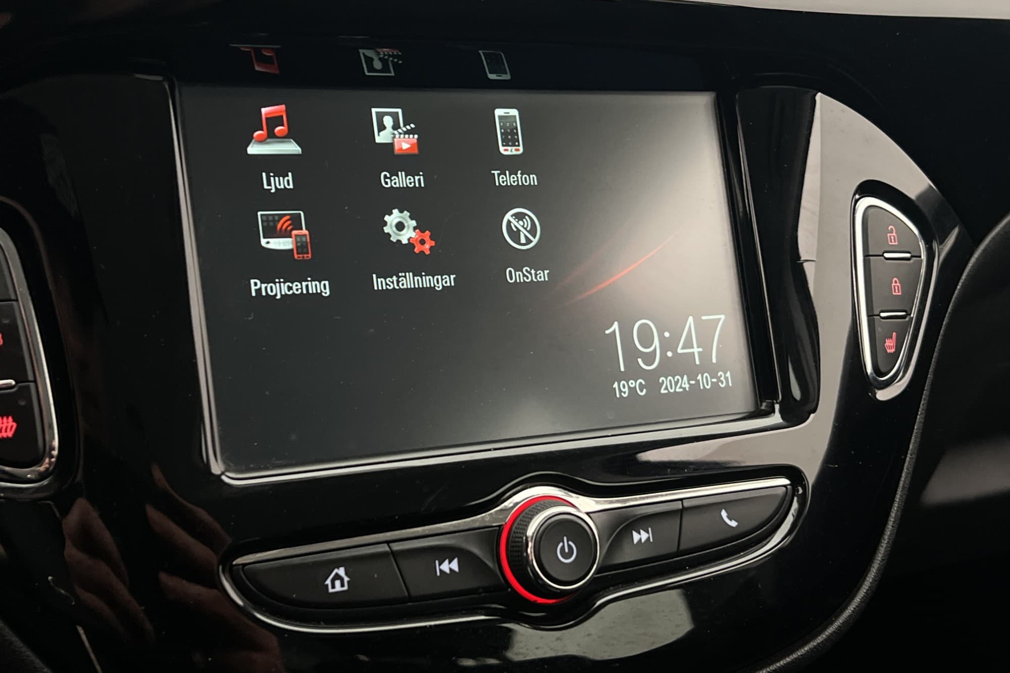 Opel Corsa 1.4 90hk OPC-Line Rattvärme Sensorer Farthållare