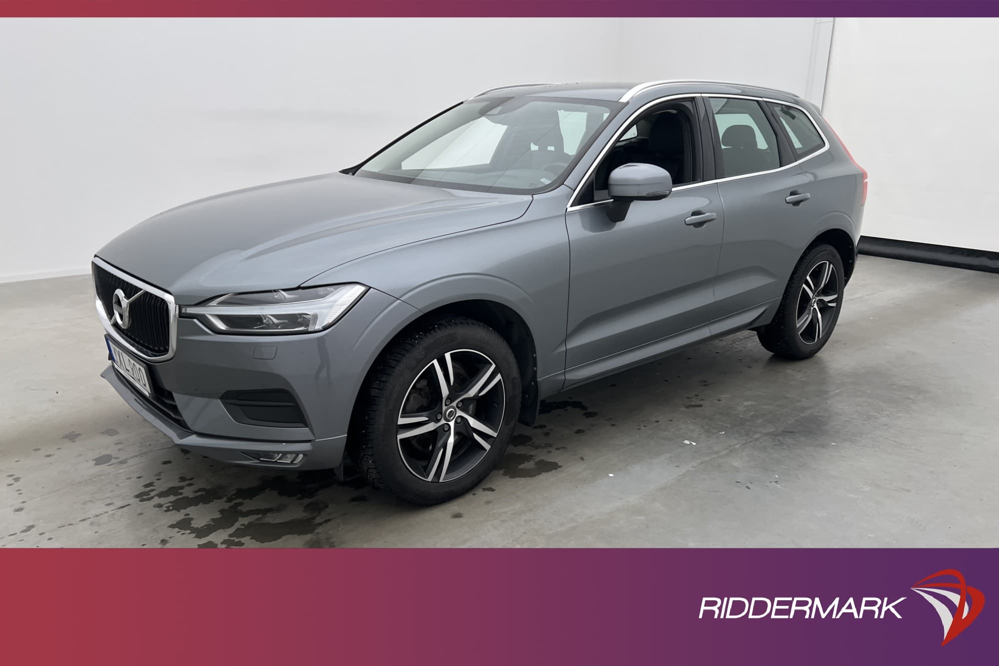 Volvo XC60 D4 AWD Momentum VOC Värmare P-Sensorer Keyless