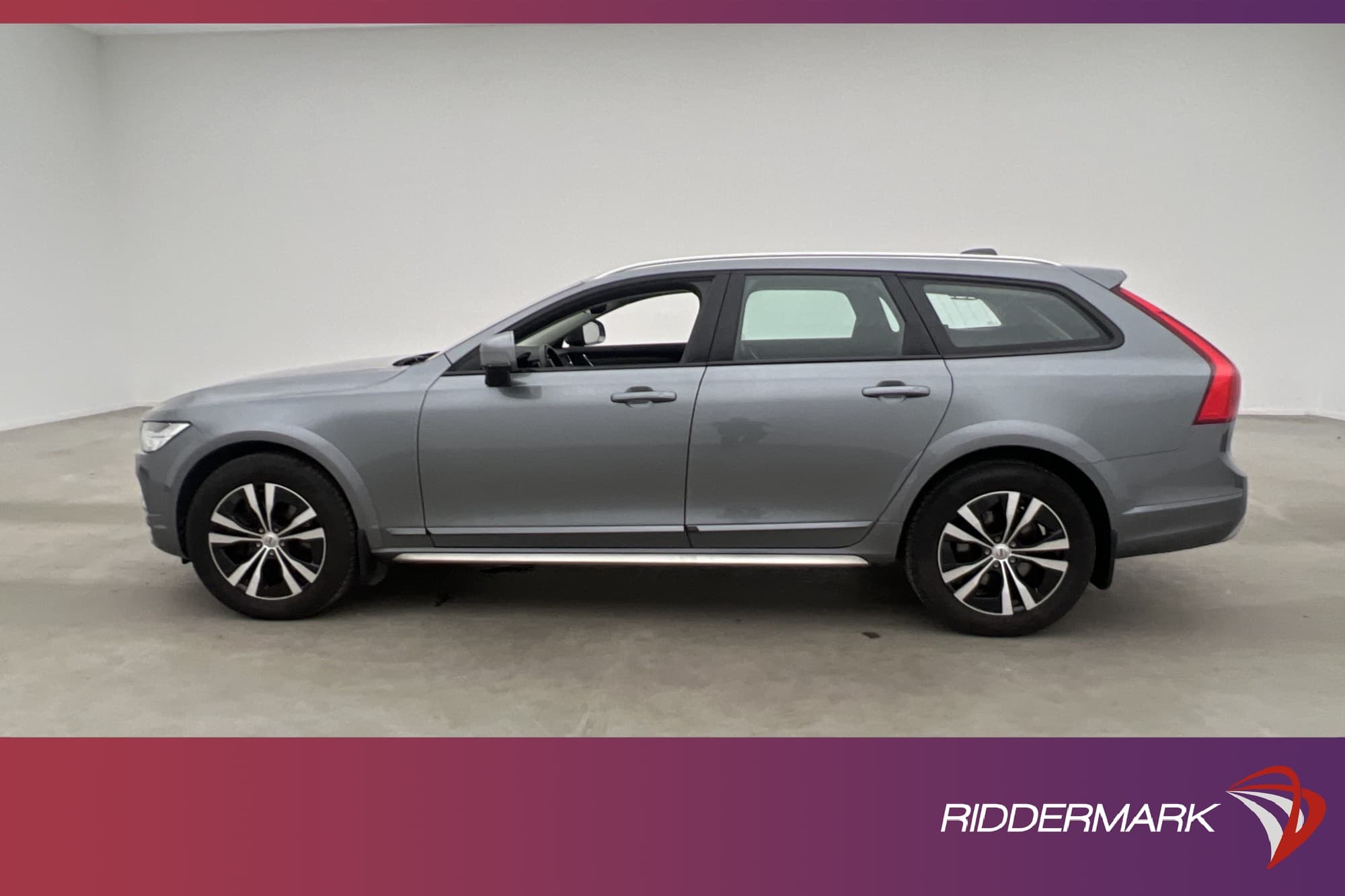 Volvo V90 Cross Country D4 AWD