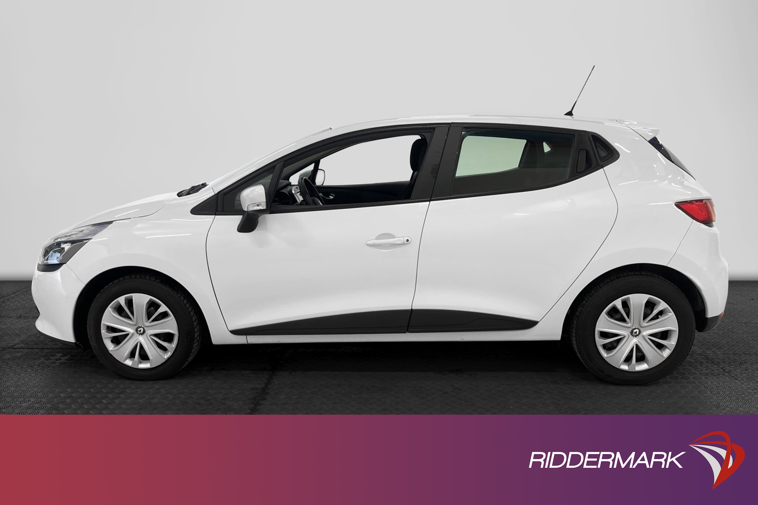 Renault Clio 1.2 73hk