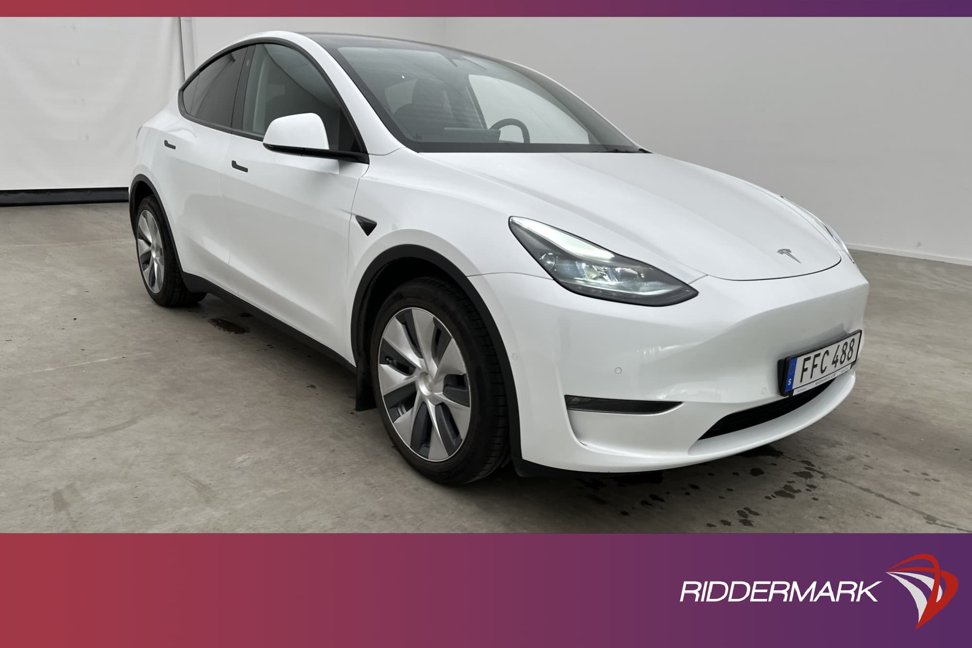 Tesla Model Y Long Range AWD 345hk