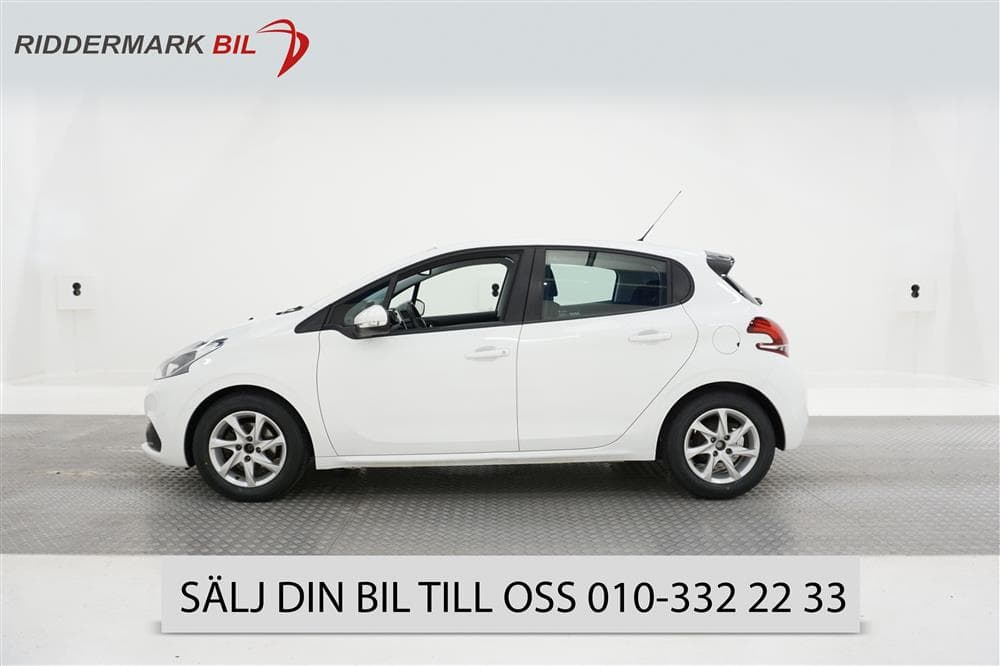 Peugeot 208 PureTech 5dr 82hk Navi P-sensor