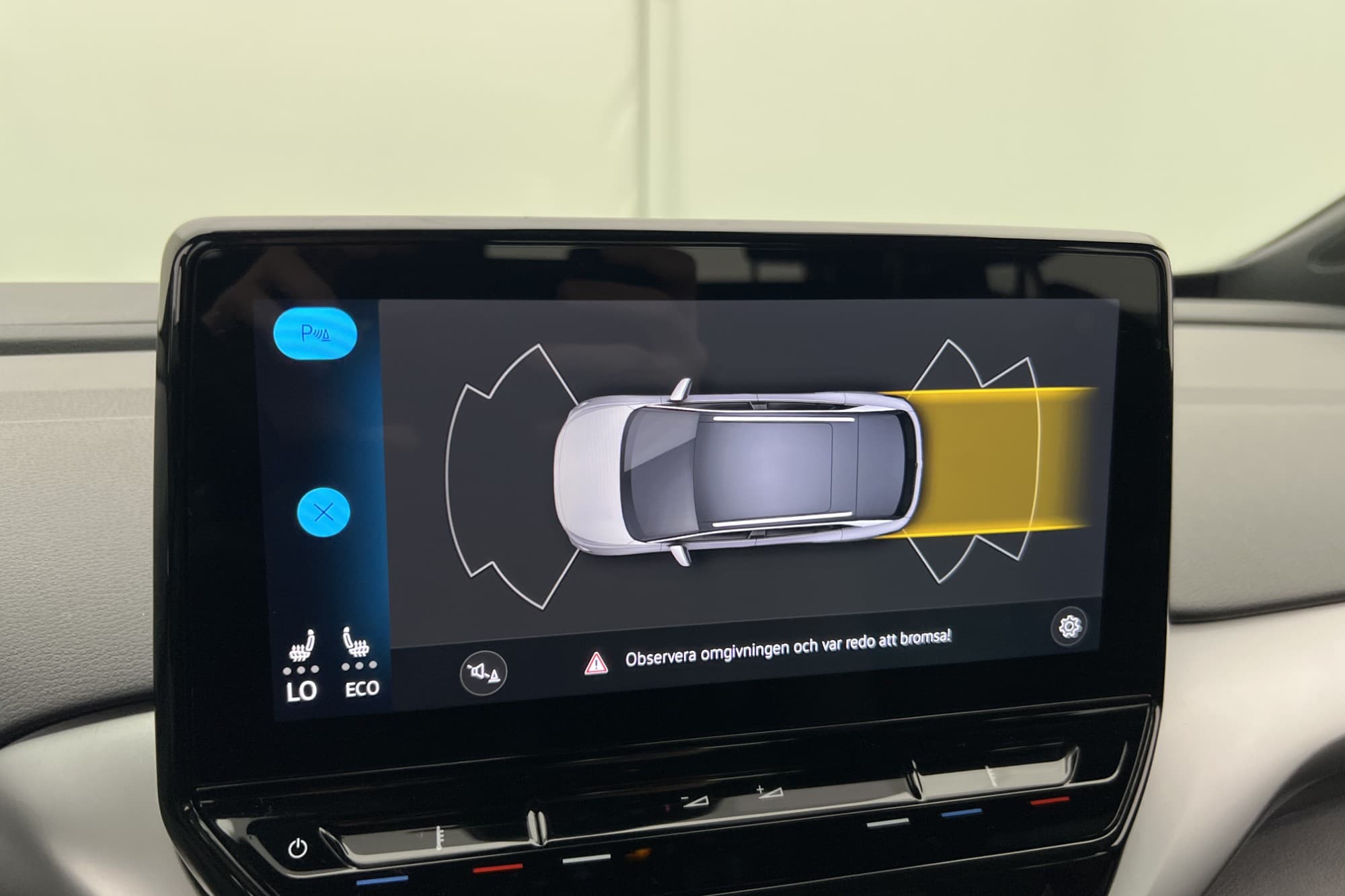Volkswagen ID.4 Pro Performance 204hk Värmare CarPlay MOMS