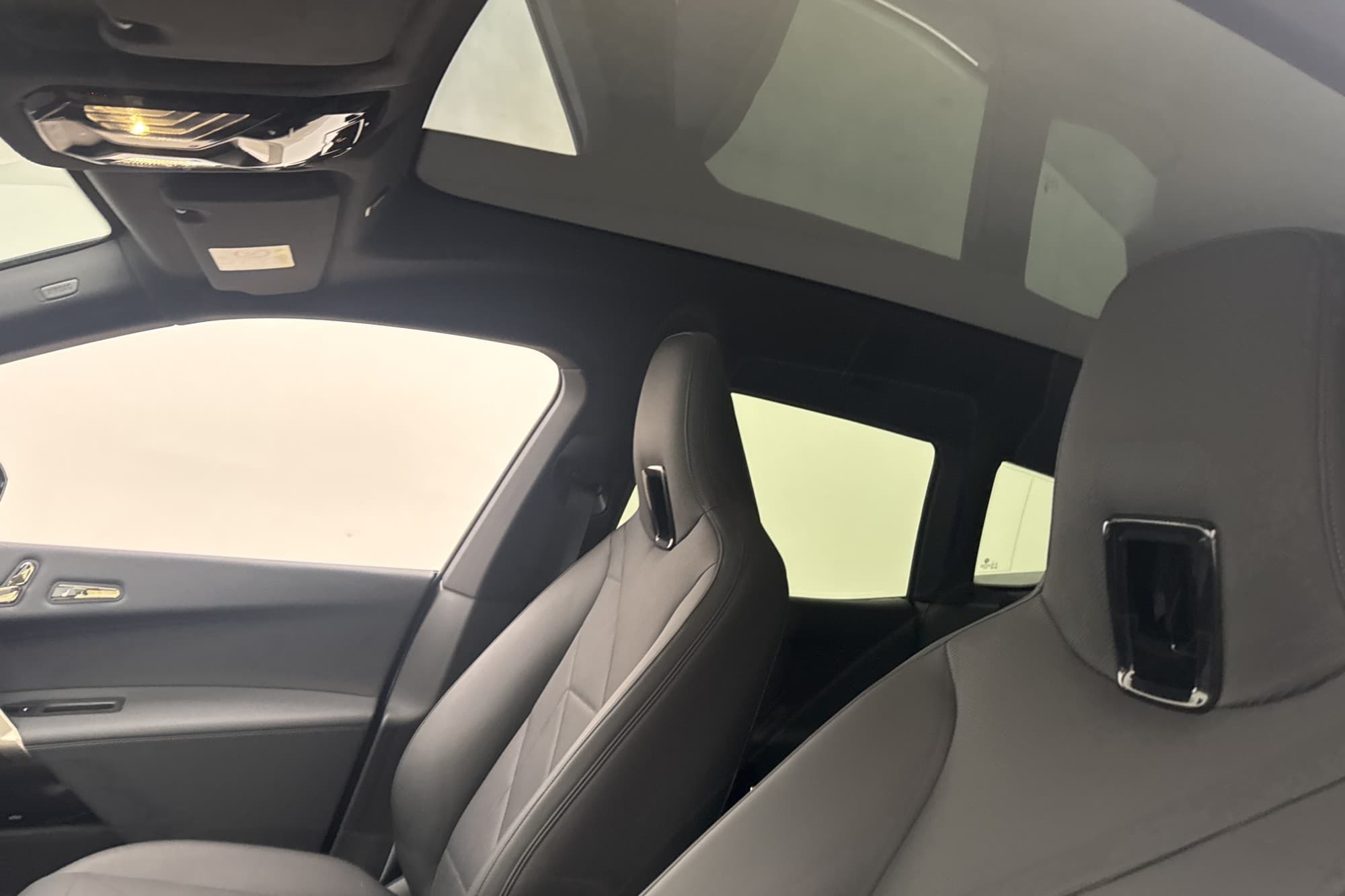 BMW iX xDrive40 Sport Panorama H/K 360° Laser CarPlay Drag
