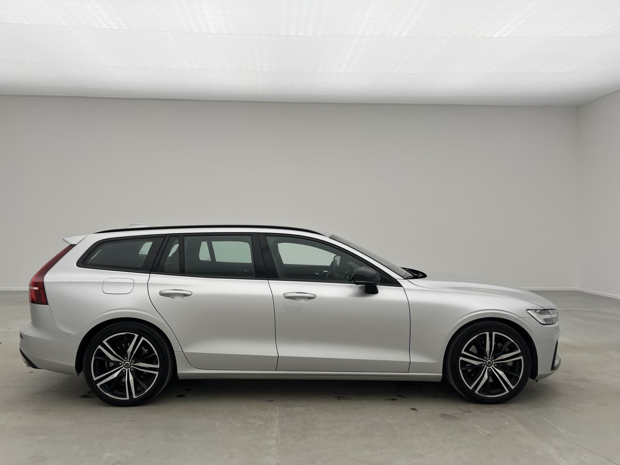 Volvo V60 Recharge T6 AWD 340hk