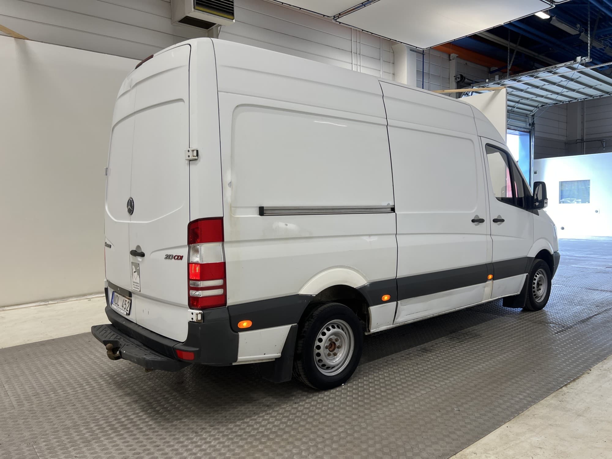 Mercedes-Benz Sprinter 213 Automat L2H2 Dragkrok Värmare