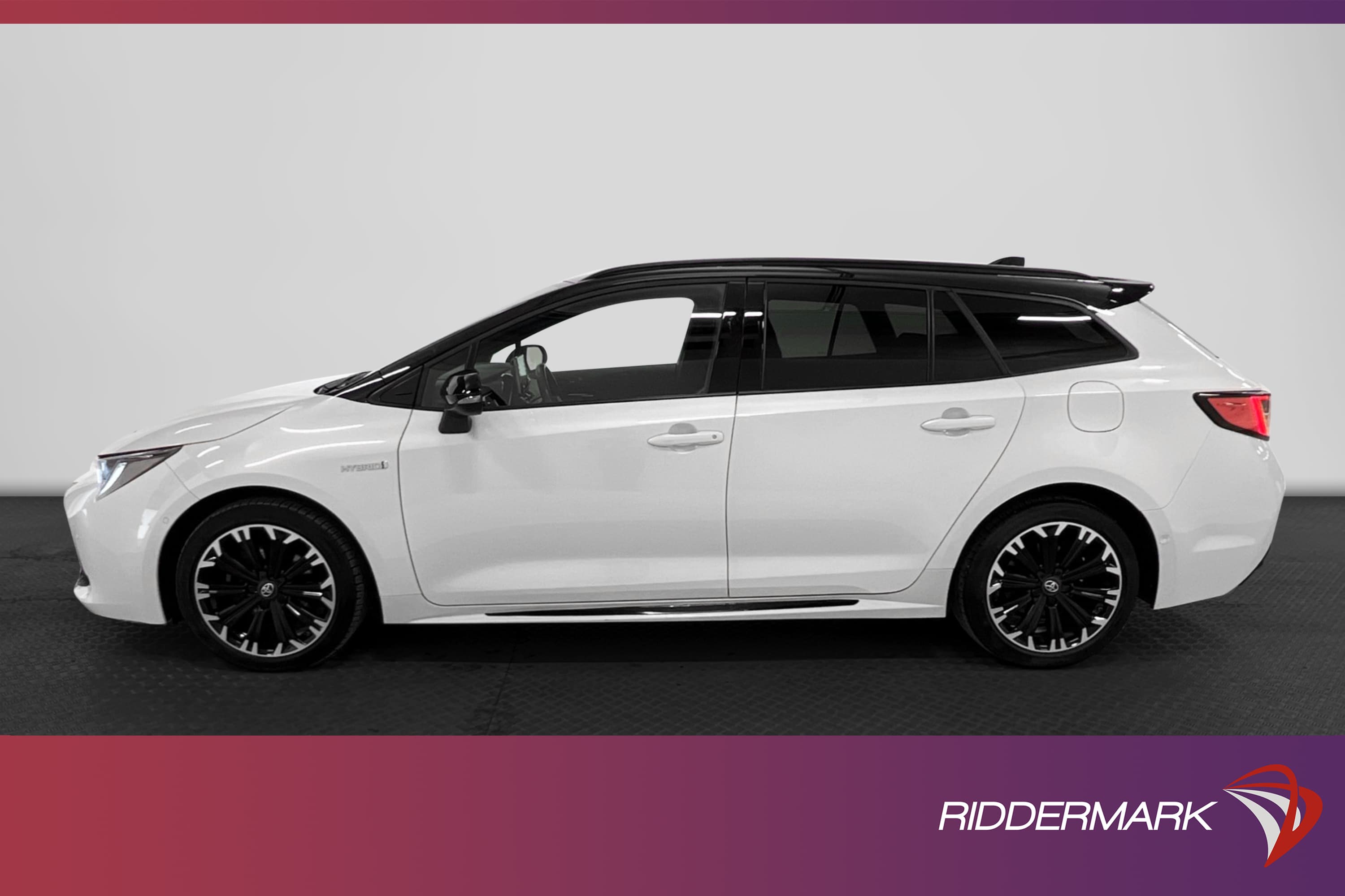 Toyota Corolla TS Hybrid 122hk