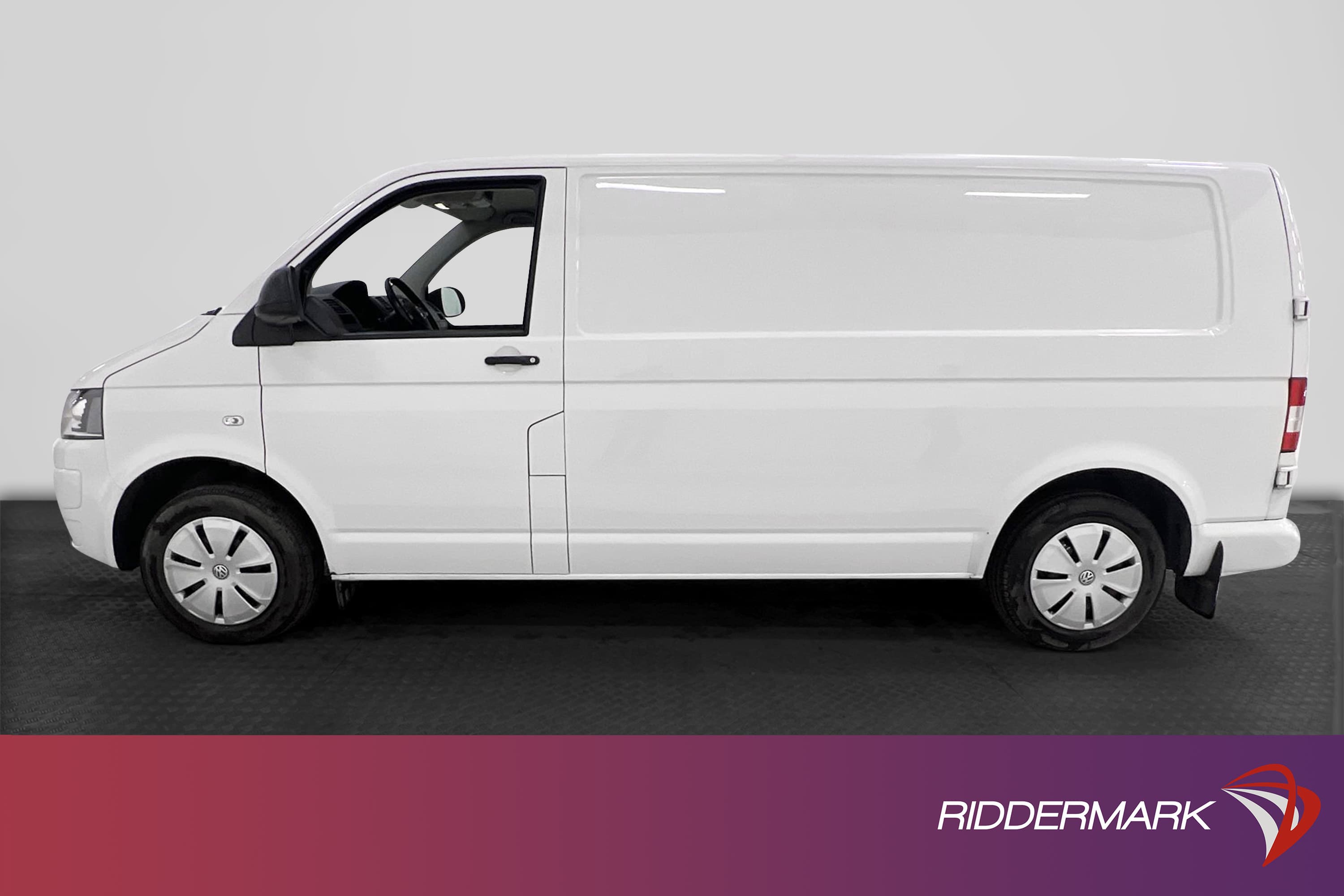 Volkswagen Transporter 2.0TDI Automat L2 Drag Värmare Moms