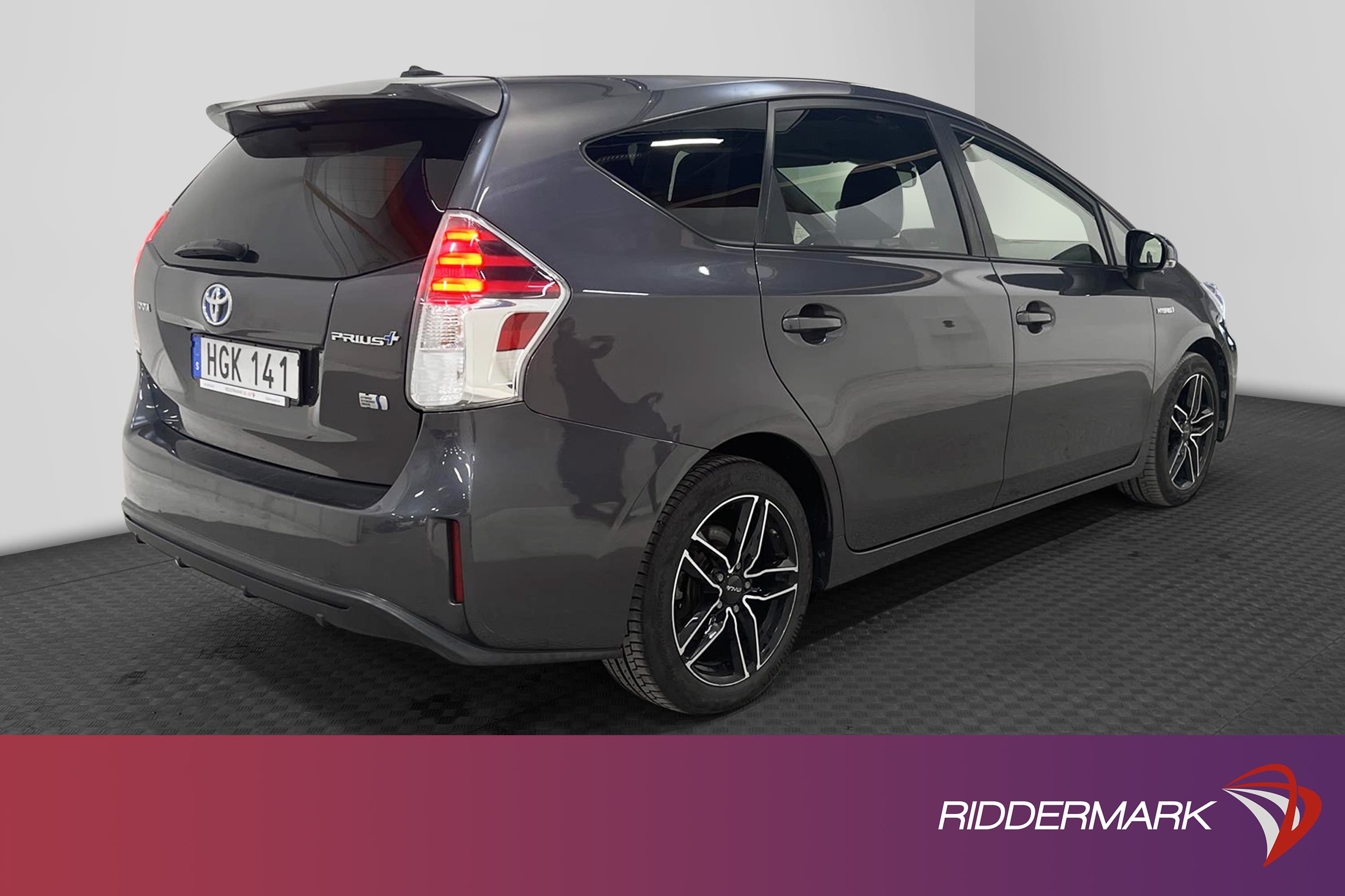 Toyota Prius+ Hybrid CVT 136hk 7 Sits B-Kam HUD Skinnklädsel