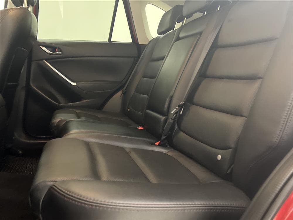 Mazda CX-5 2.5 AWD 192hk Skyactiv Välserv Navi B-kam Drag interiör