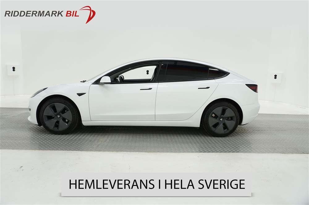 Tesla Model 3 Long Range AWD 440hk Facelift Svensksåld